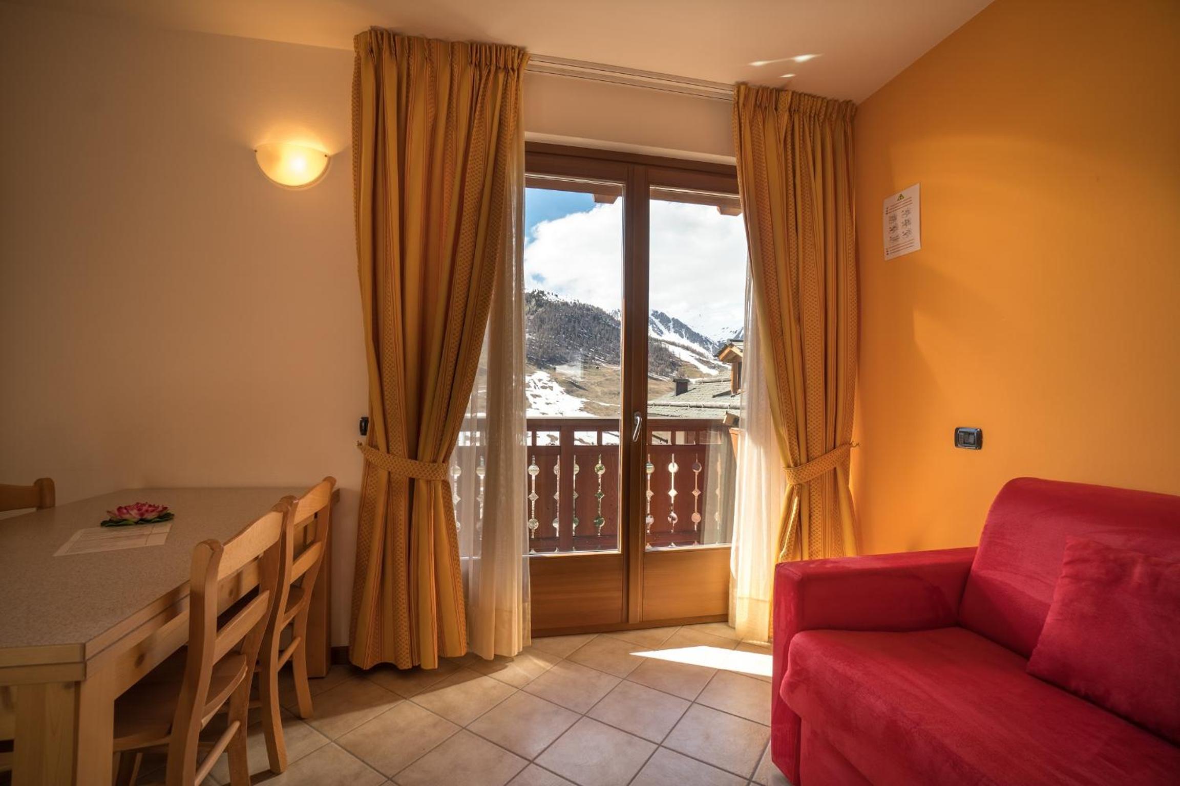 Chalet Teola