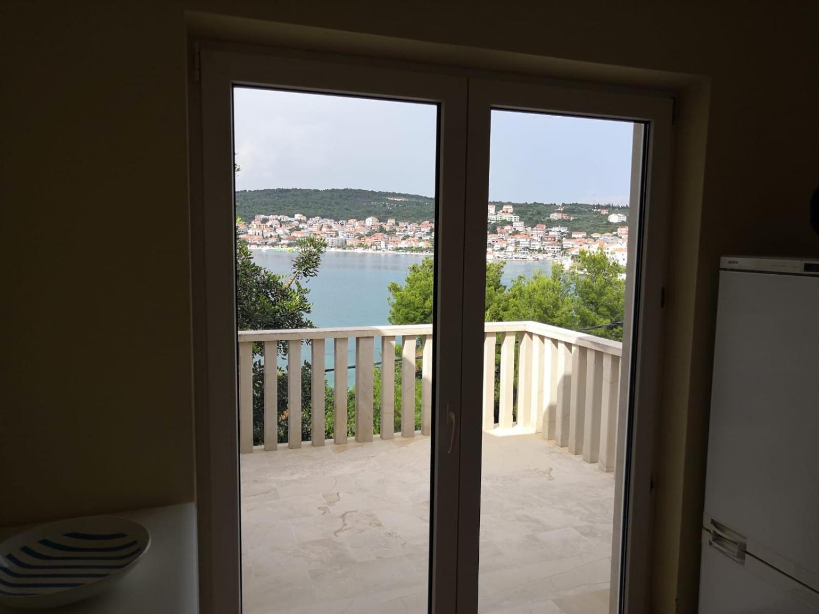 Photo 33