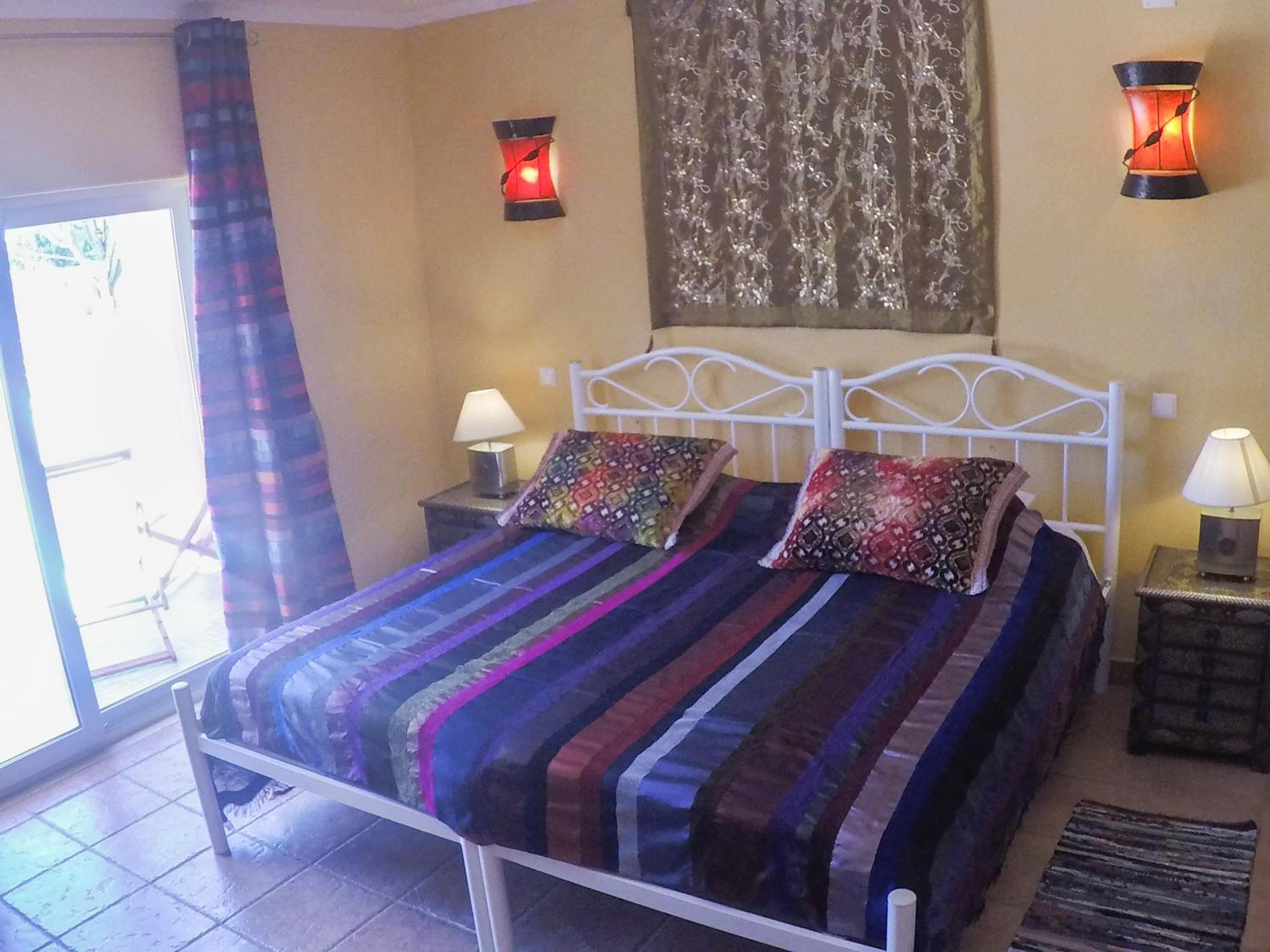 Inn Seventies Cheap and Chic