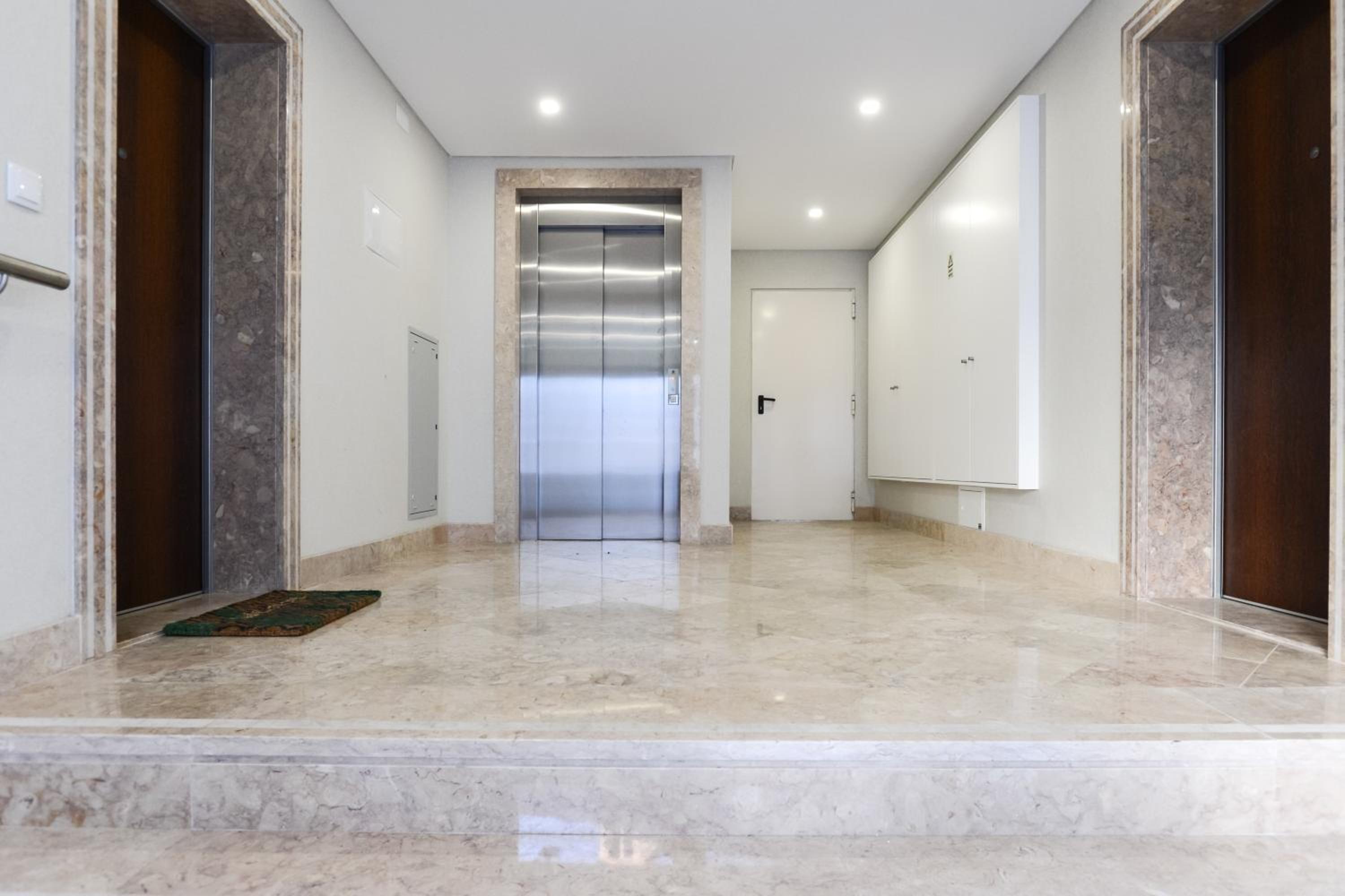 Estrela Luxury Apartment view 4