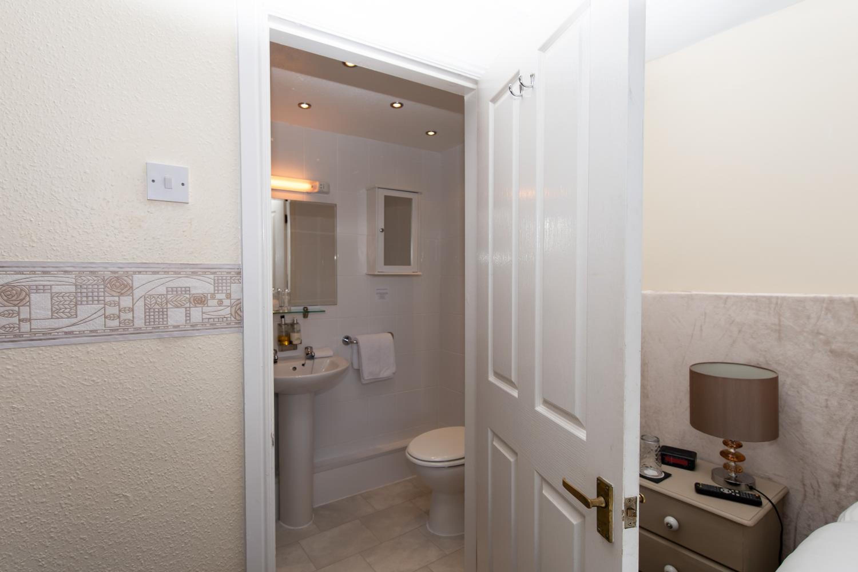 Clifton Villa Guest House