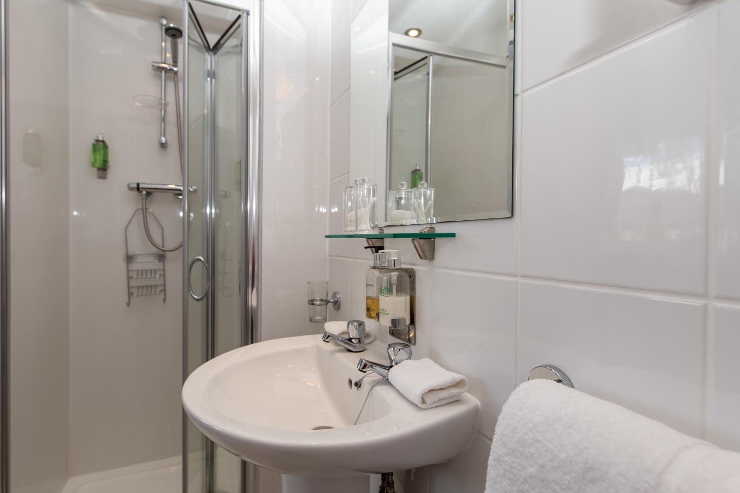 Clifton Villa Guest House