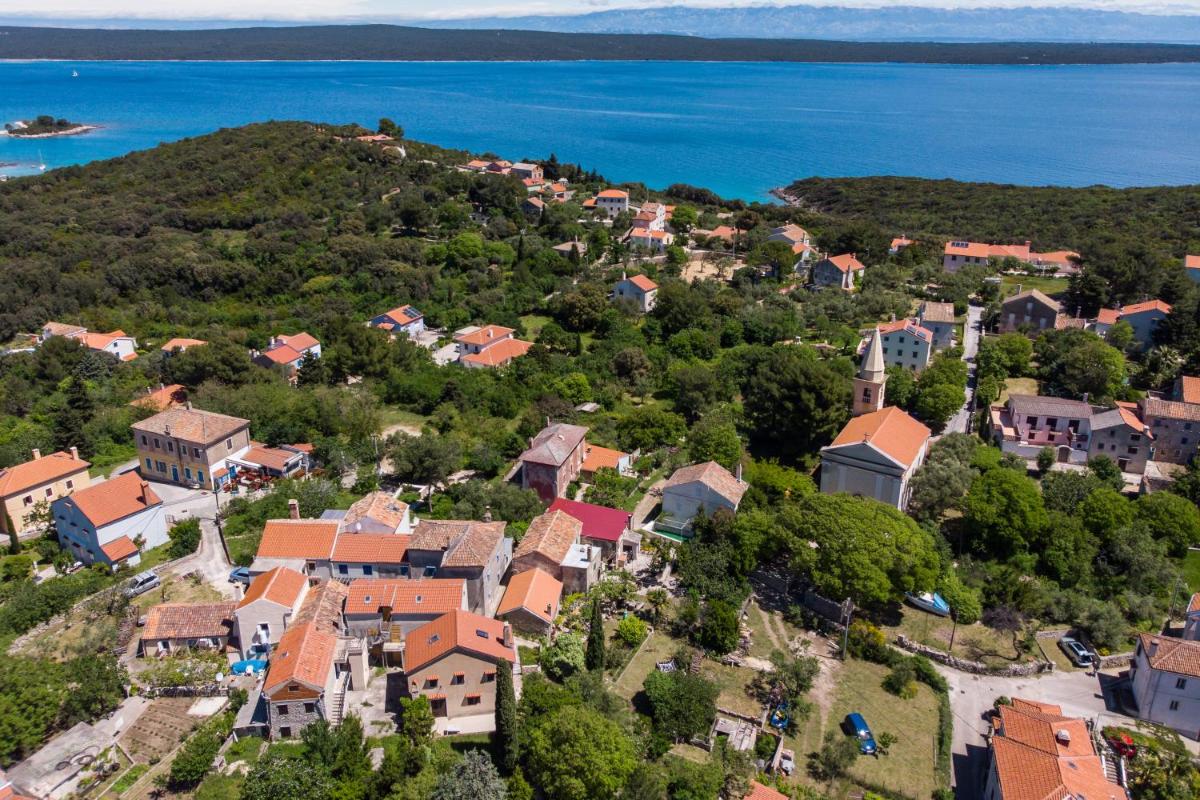 CASA OLIVA view 5