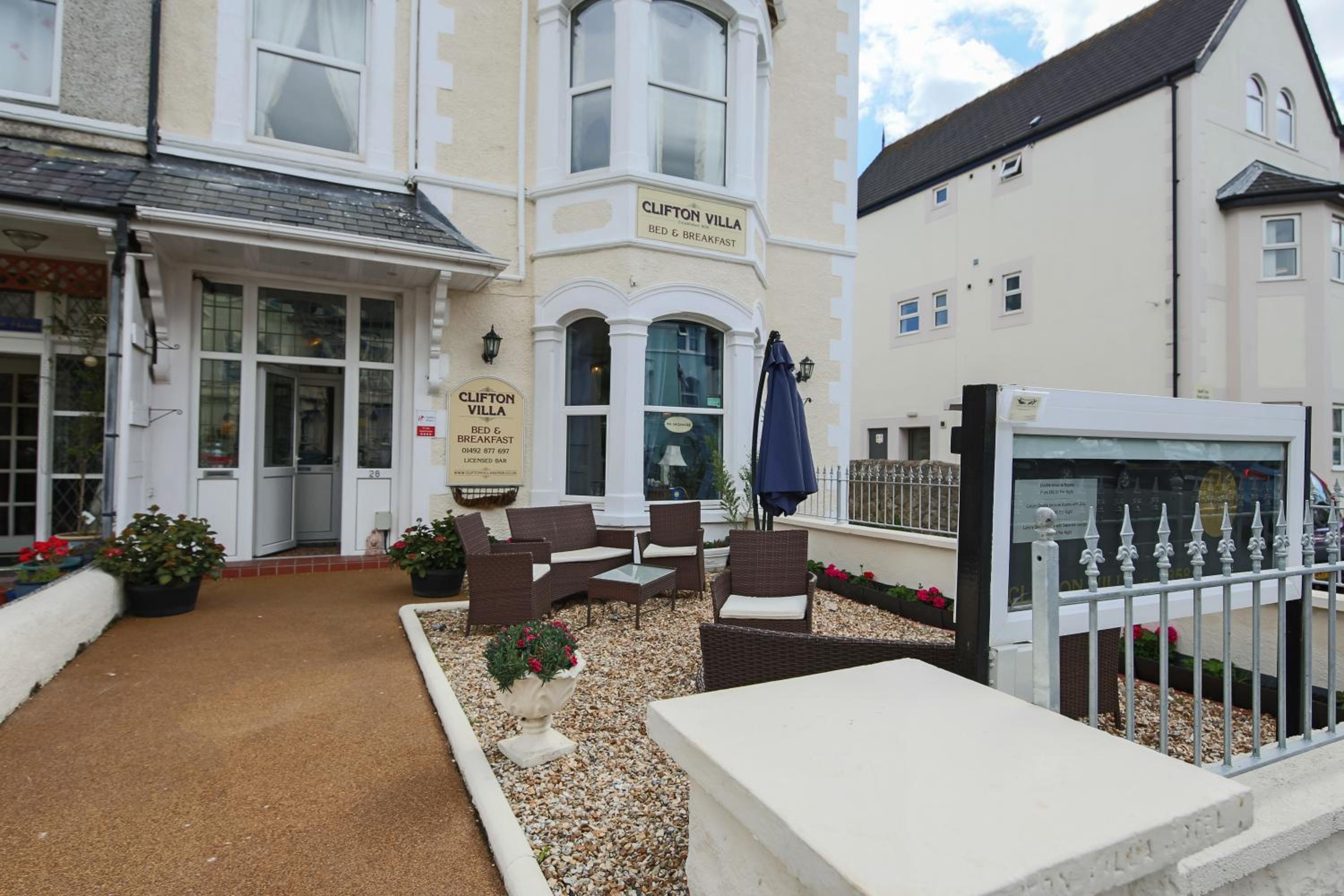 Clifton Villa Guest House