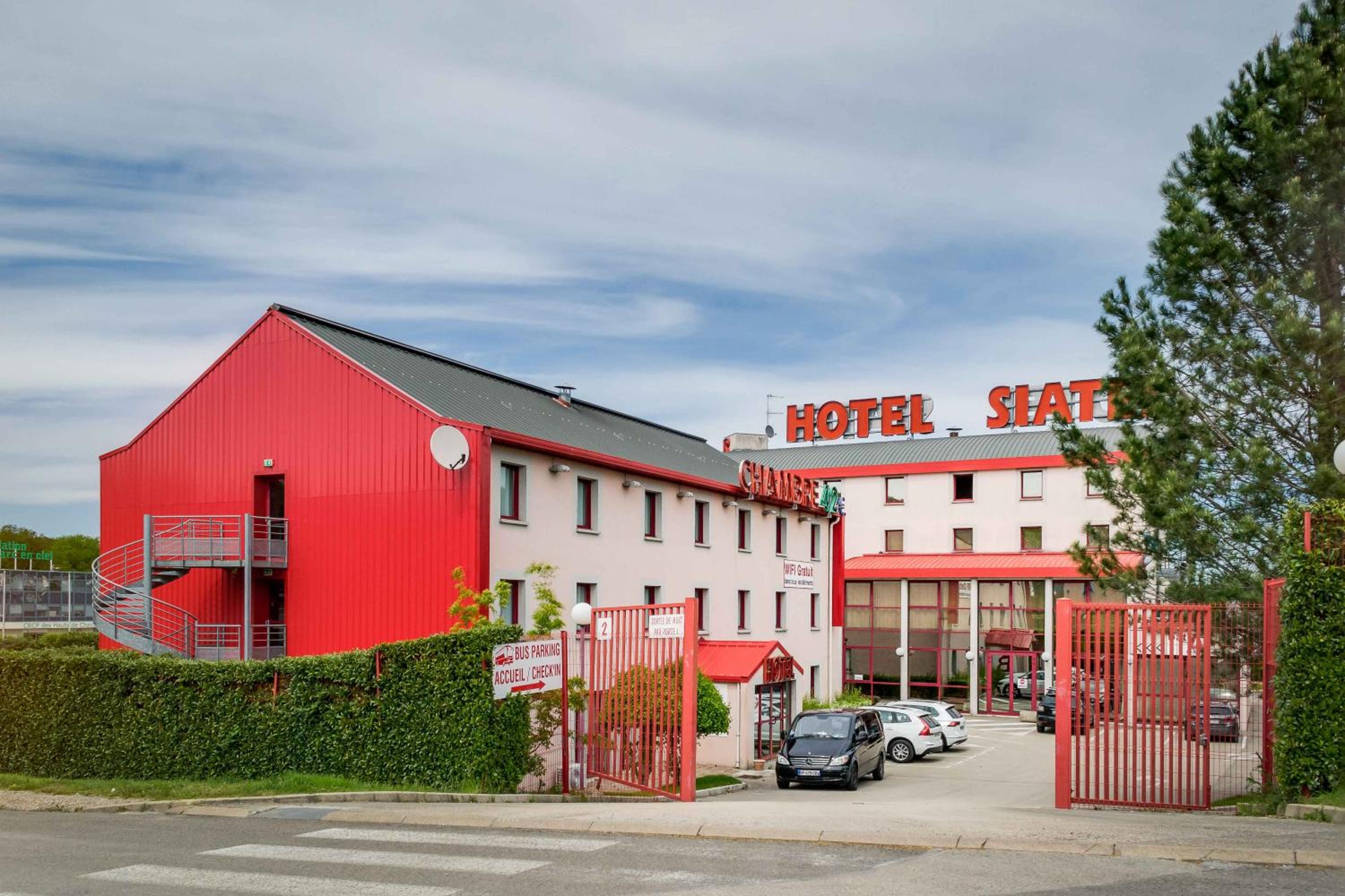 Besancon Vacations - Hotel Siatel Besancon Chateaufarine - Property Image 5