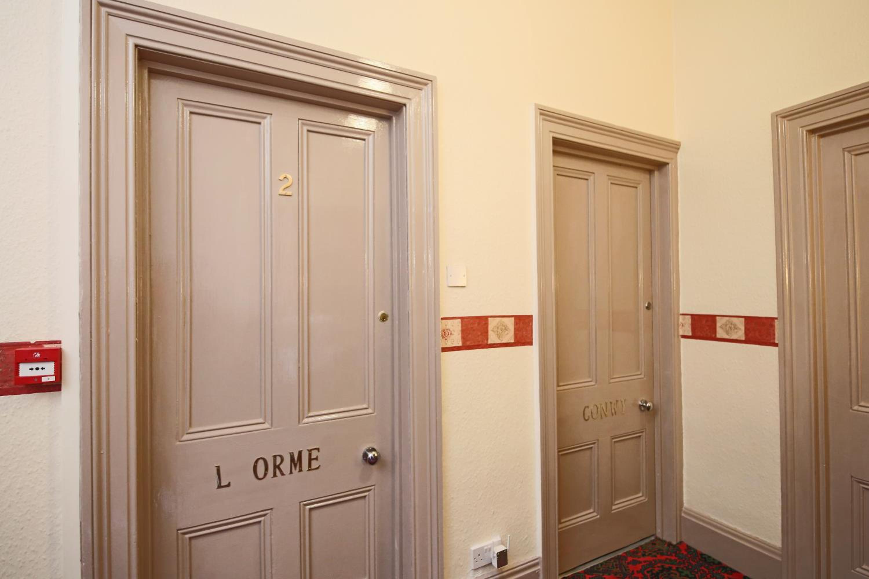 Clifton Villa Guest House