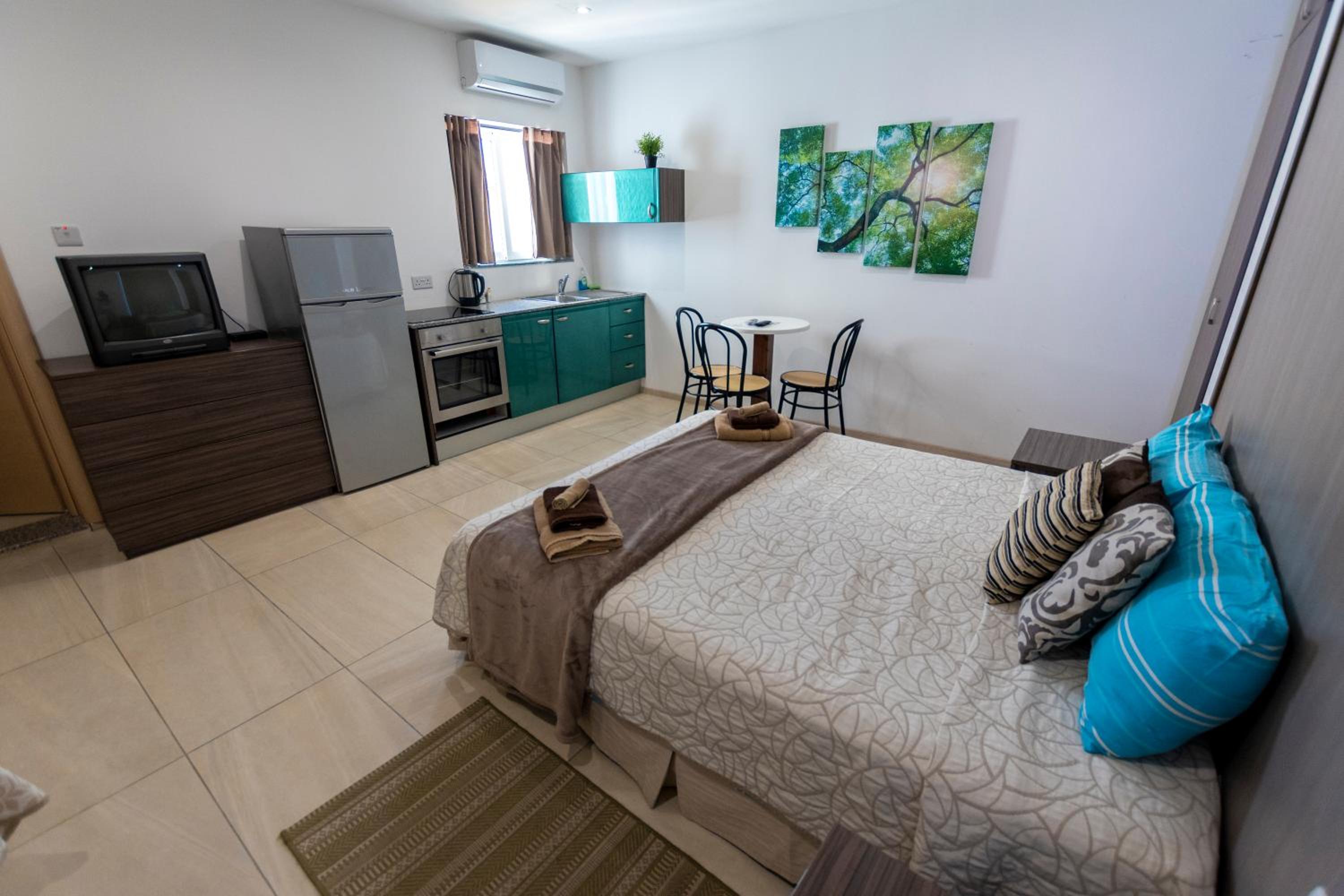 Estrella Lodging