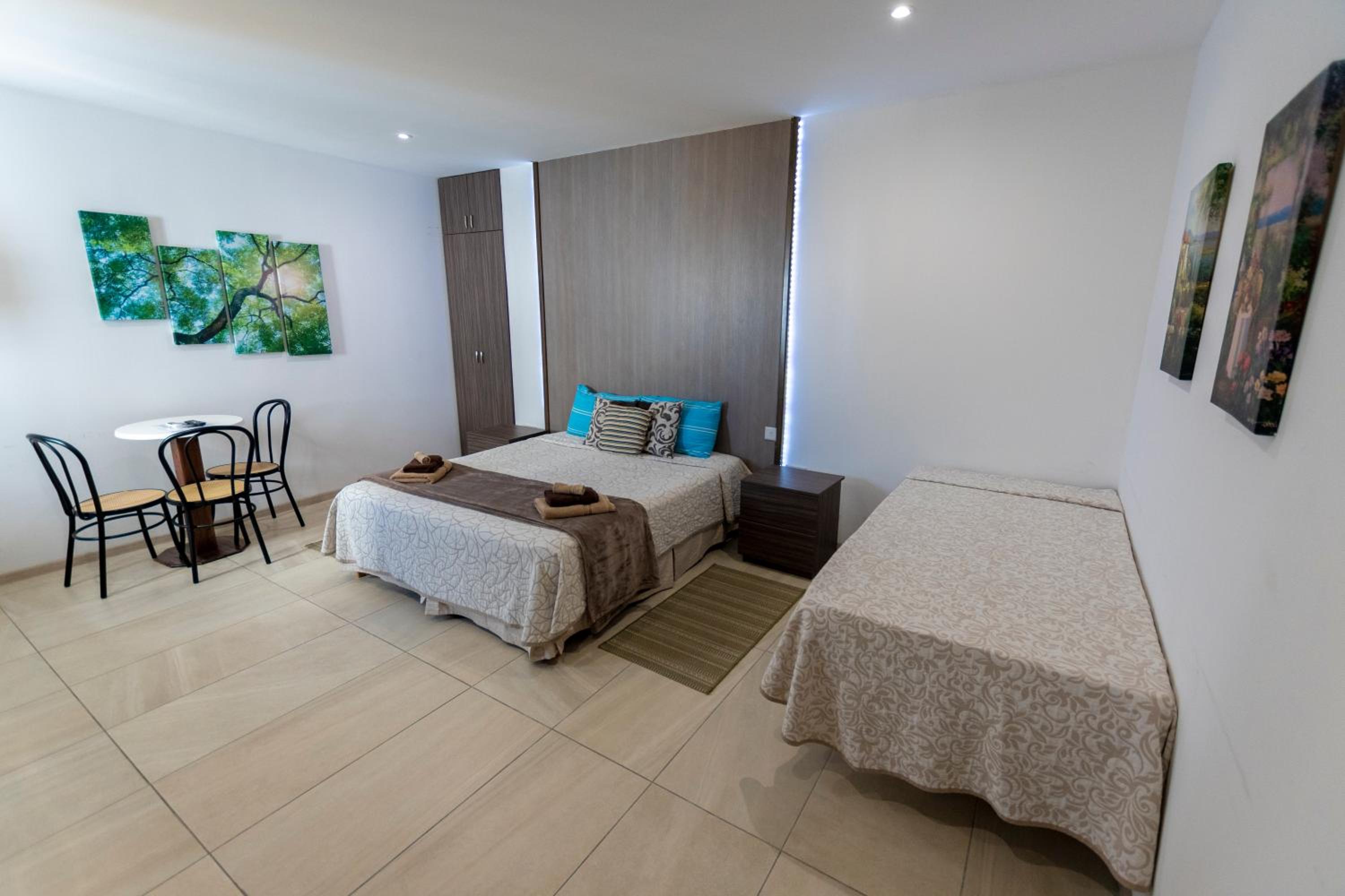Estrella Lodging