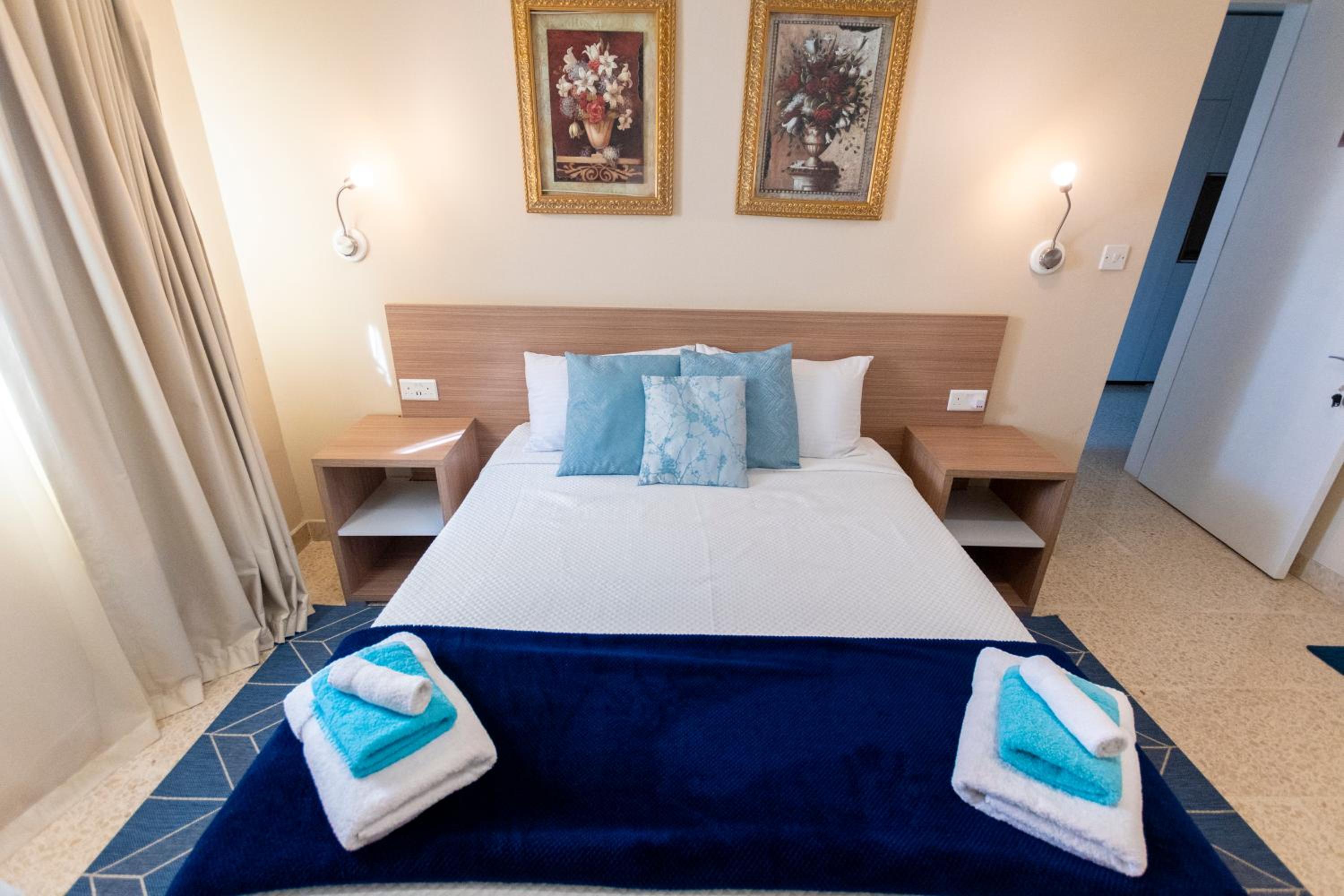Estrella Lodging