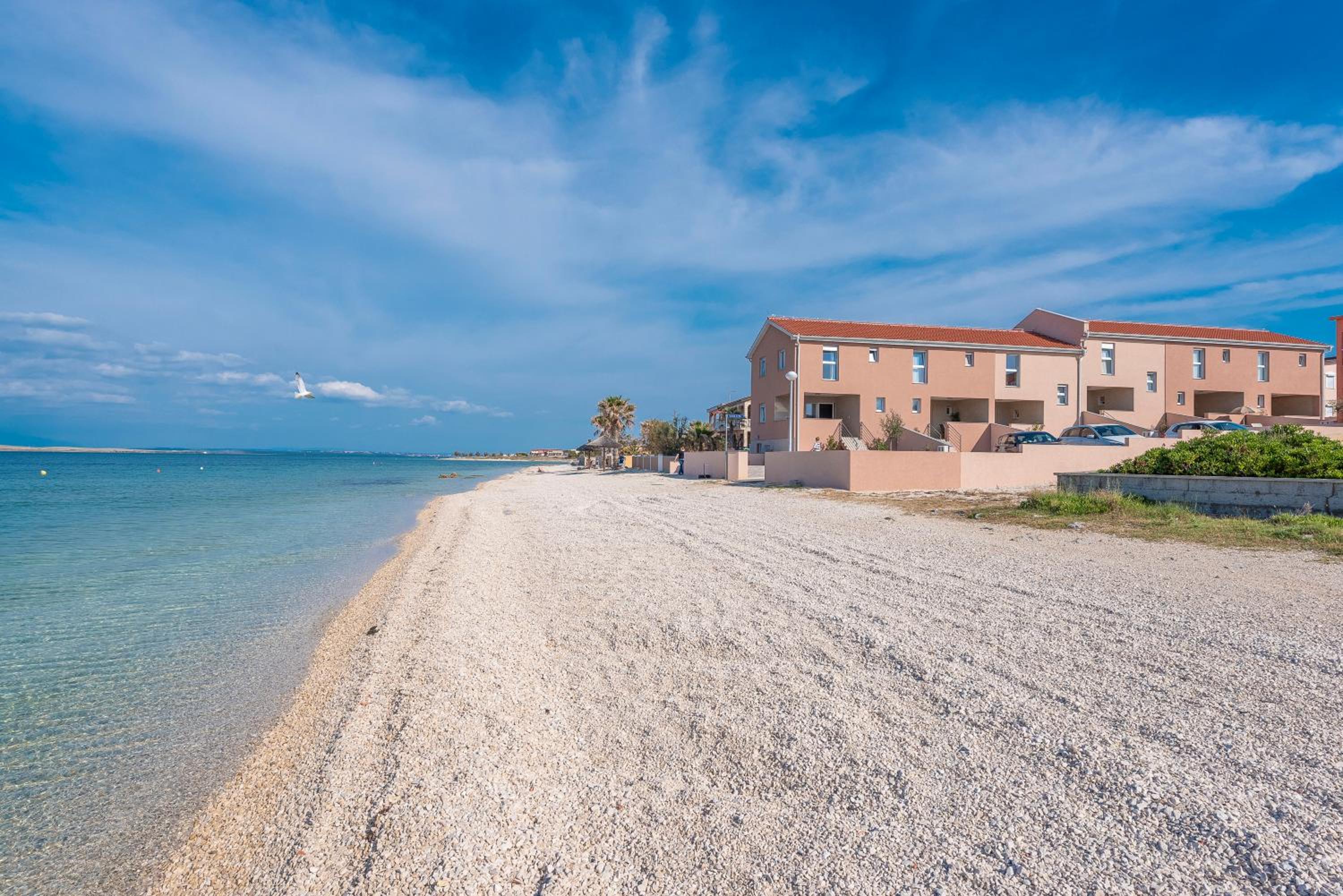 Photo 35
