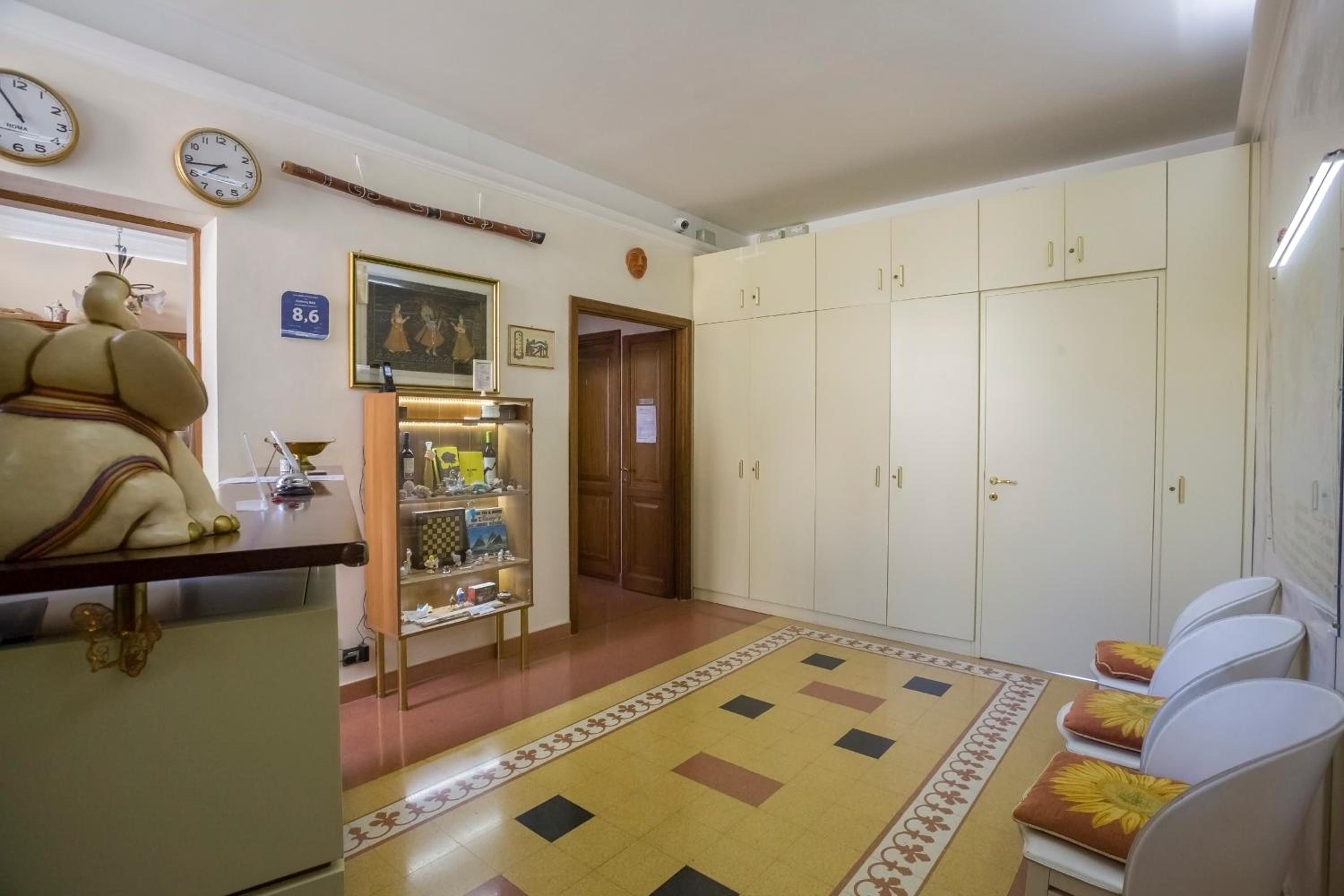 Anthony Guesthouse