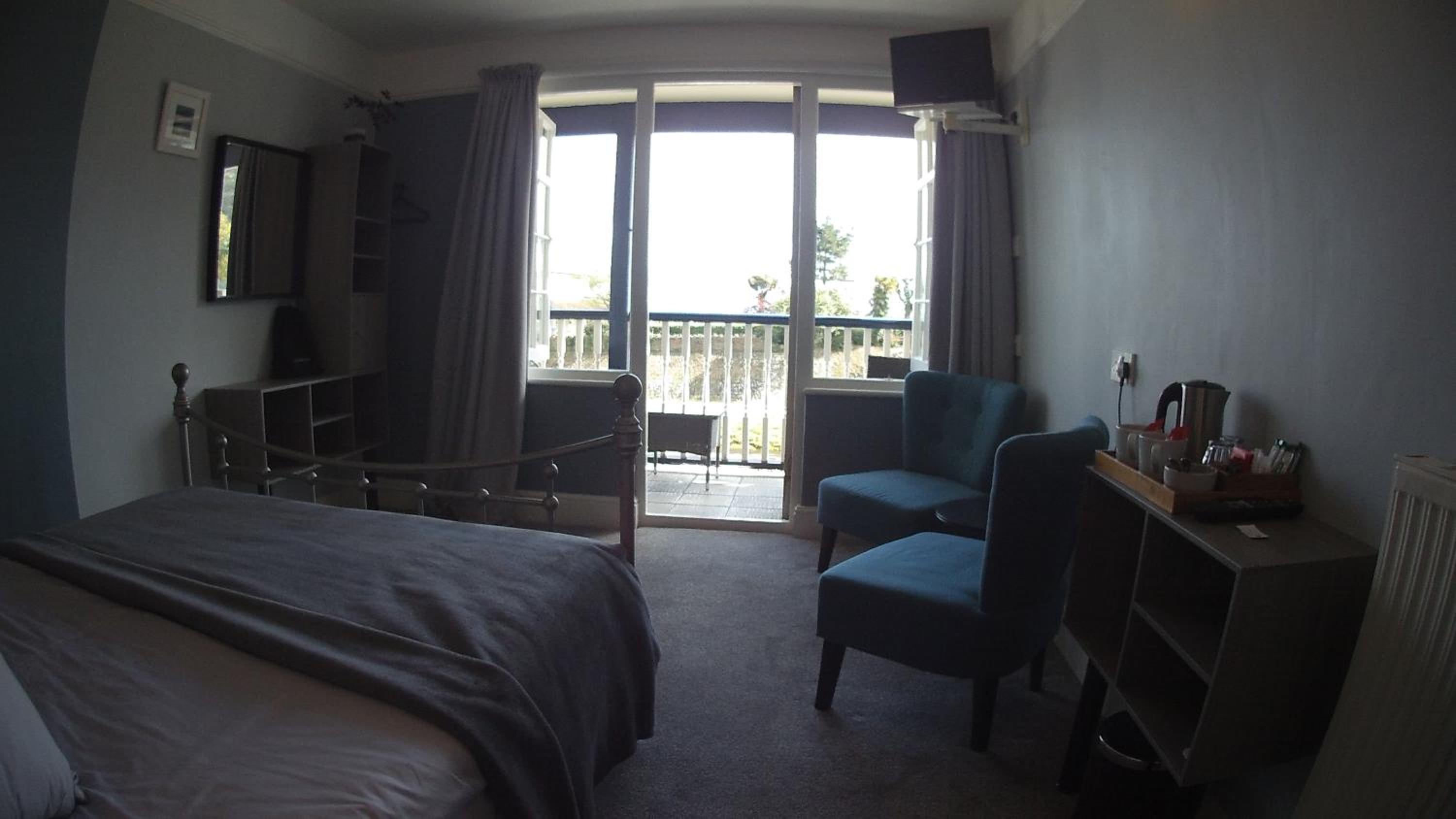 Photo 19