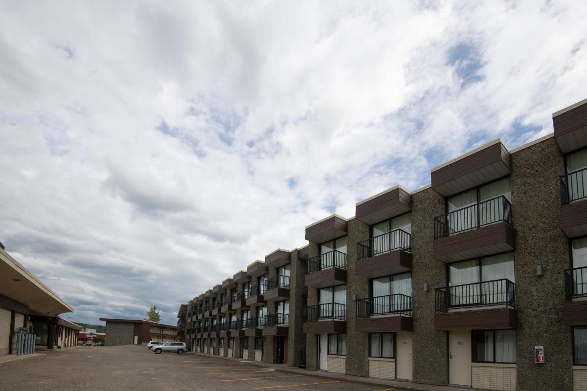 North Star Inn & Suites - Image 2