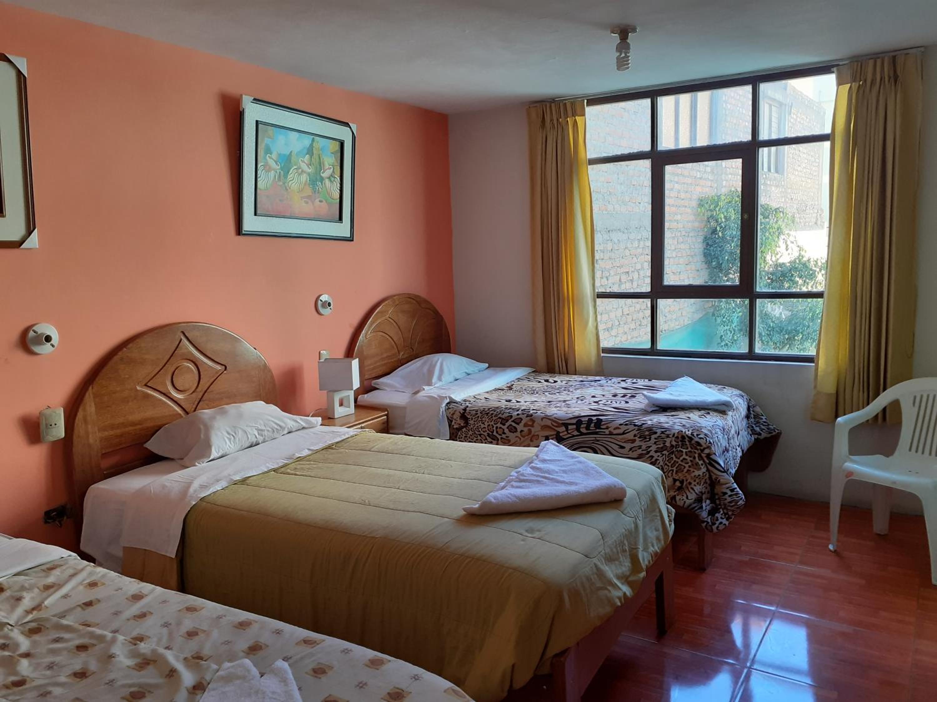 Waikycha Hostal view 3