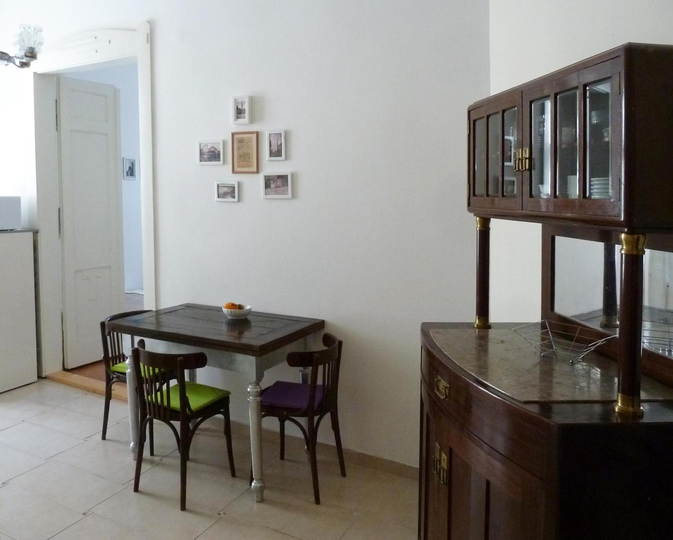 Central Apartment
