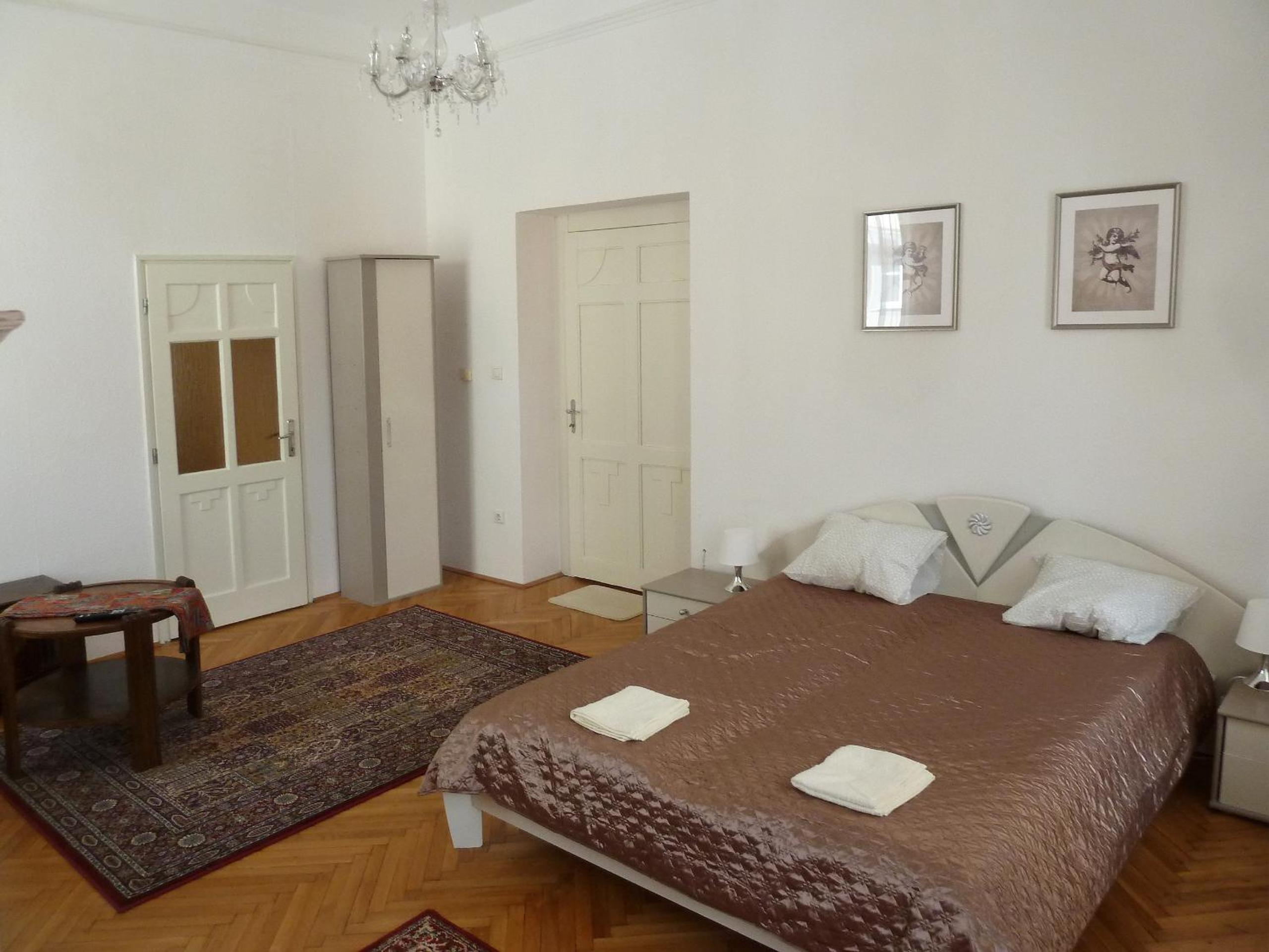 Central Apartment