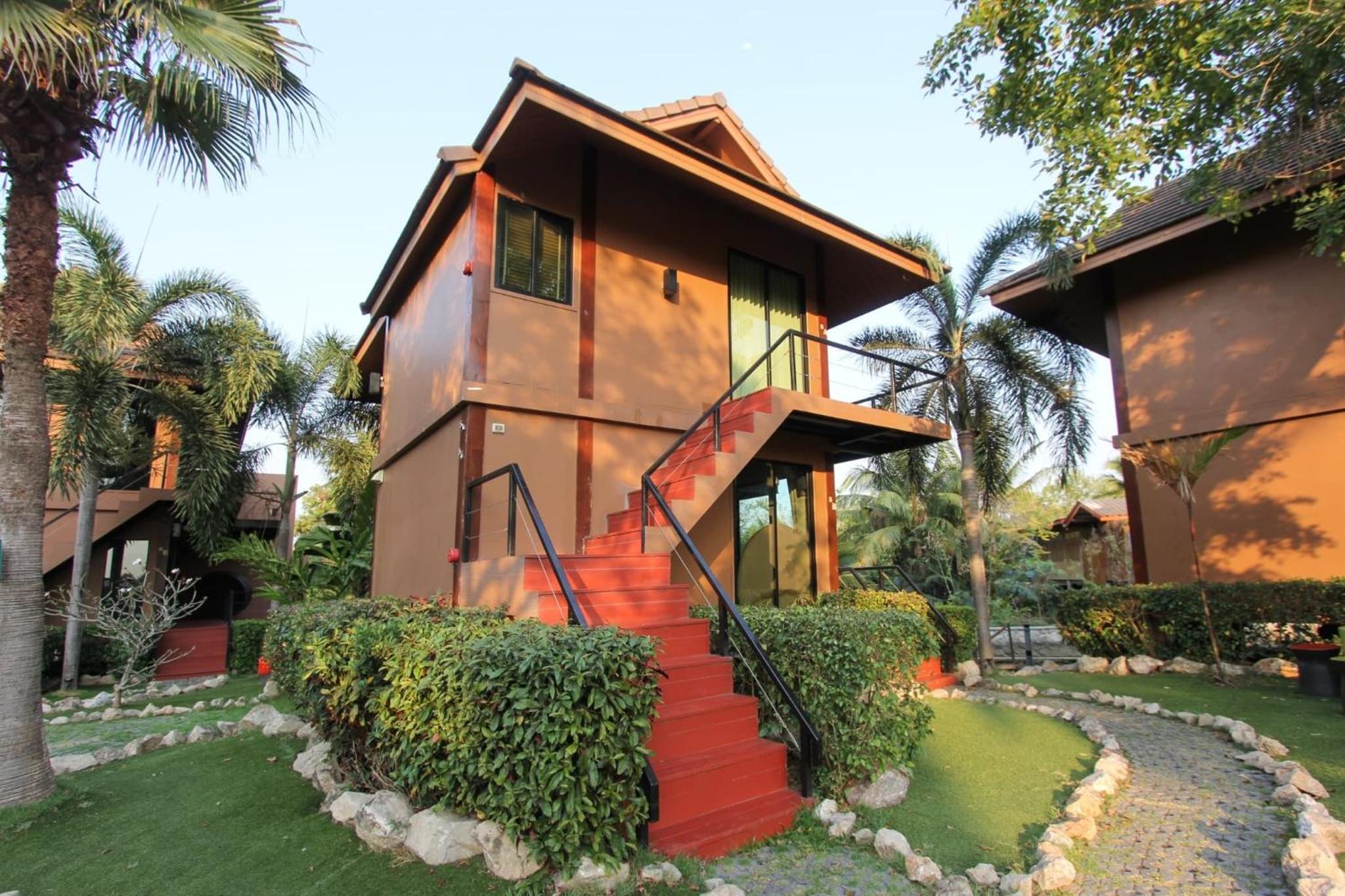 The Grace Amphawa