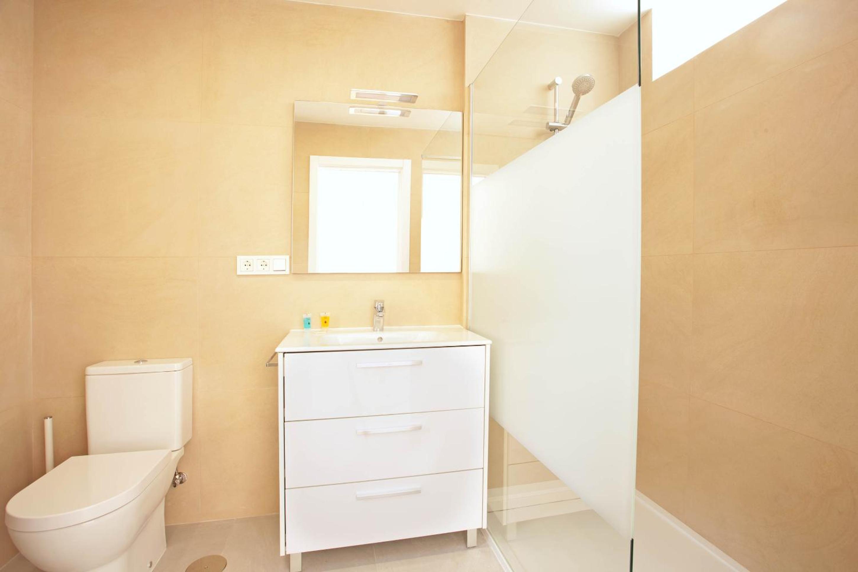 Varios apartamentos Romana Playa Elviria view 5