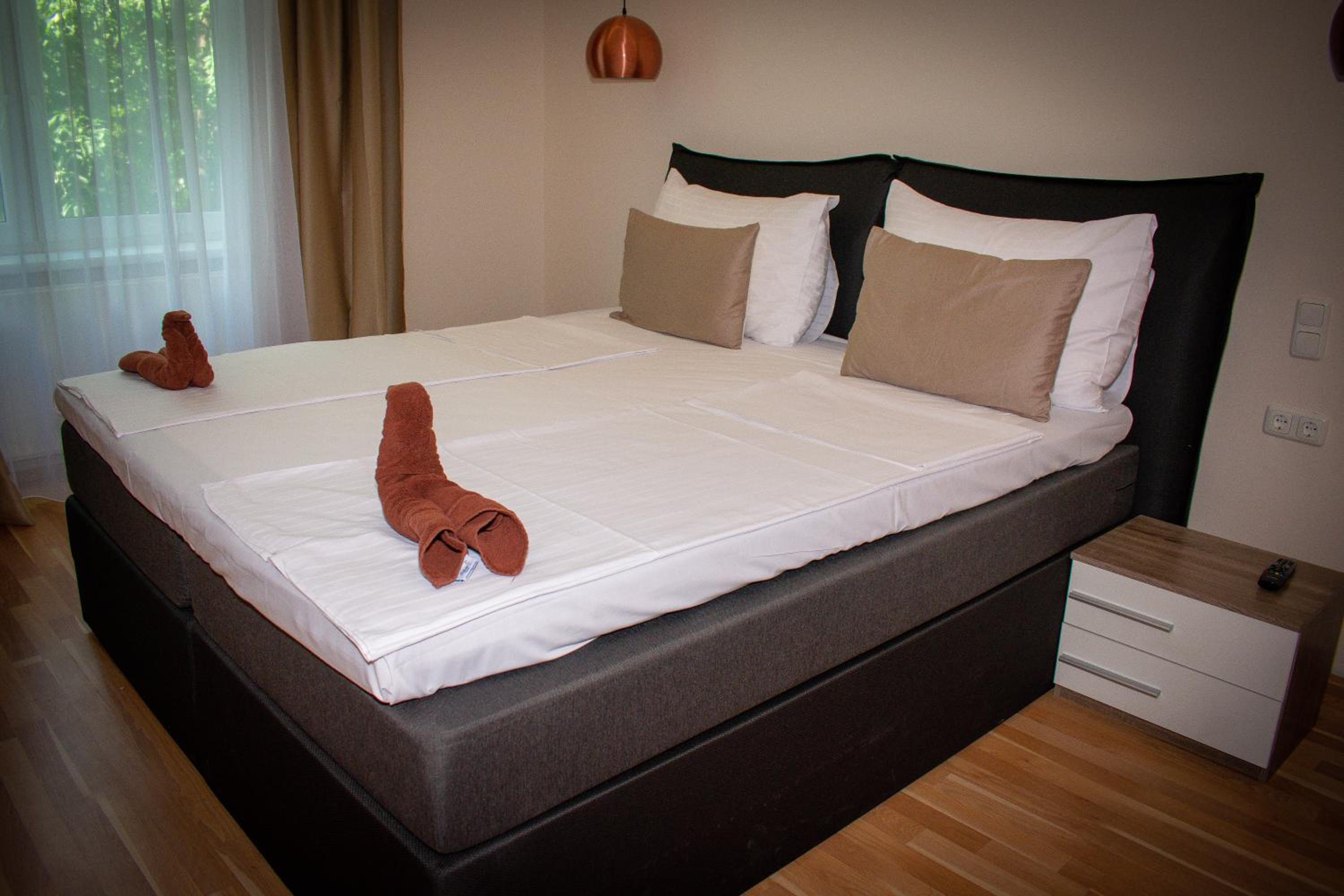 Aurellia Deluxe Apartments