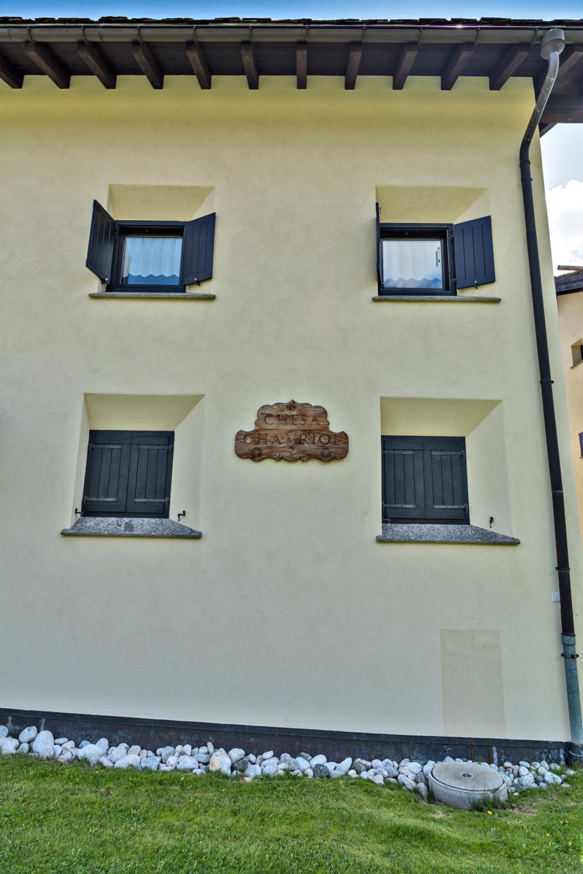 Photo 25