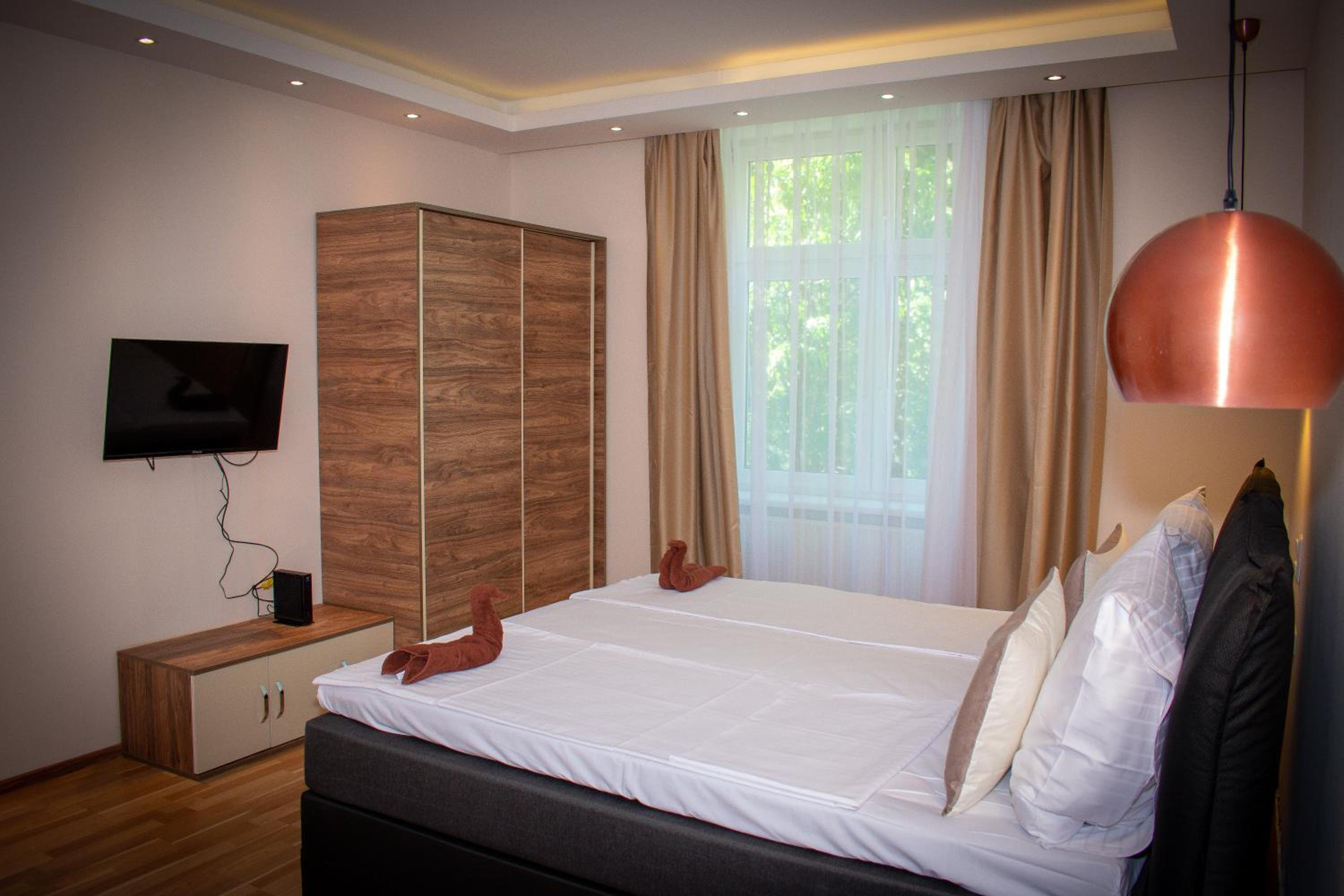 Aurellia Deluxe Apartments