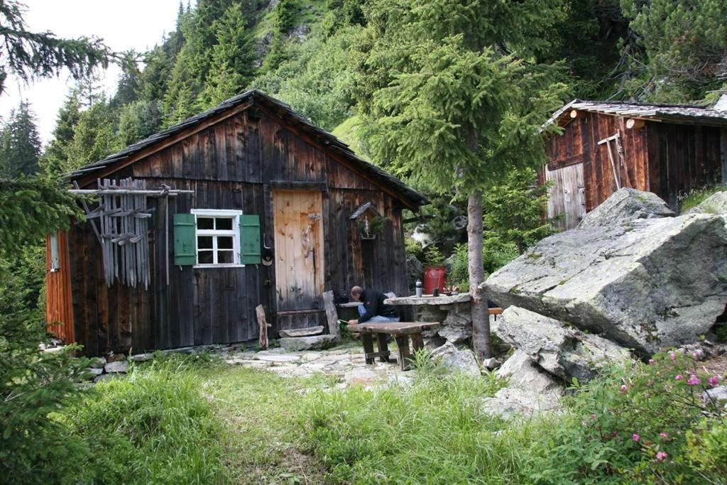Haus Simone - Tschofen Waltraud