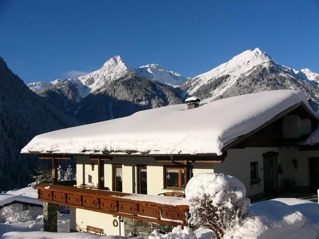 Haus Simone - Tschofen Waltraud