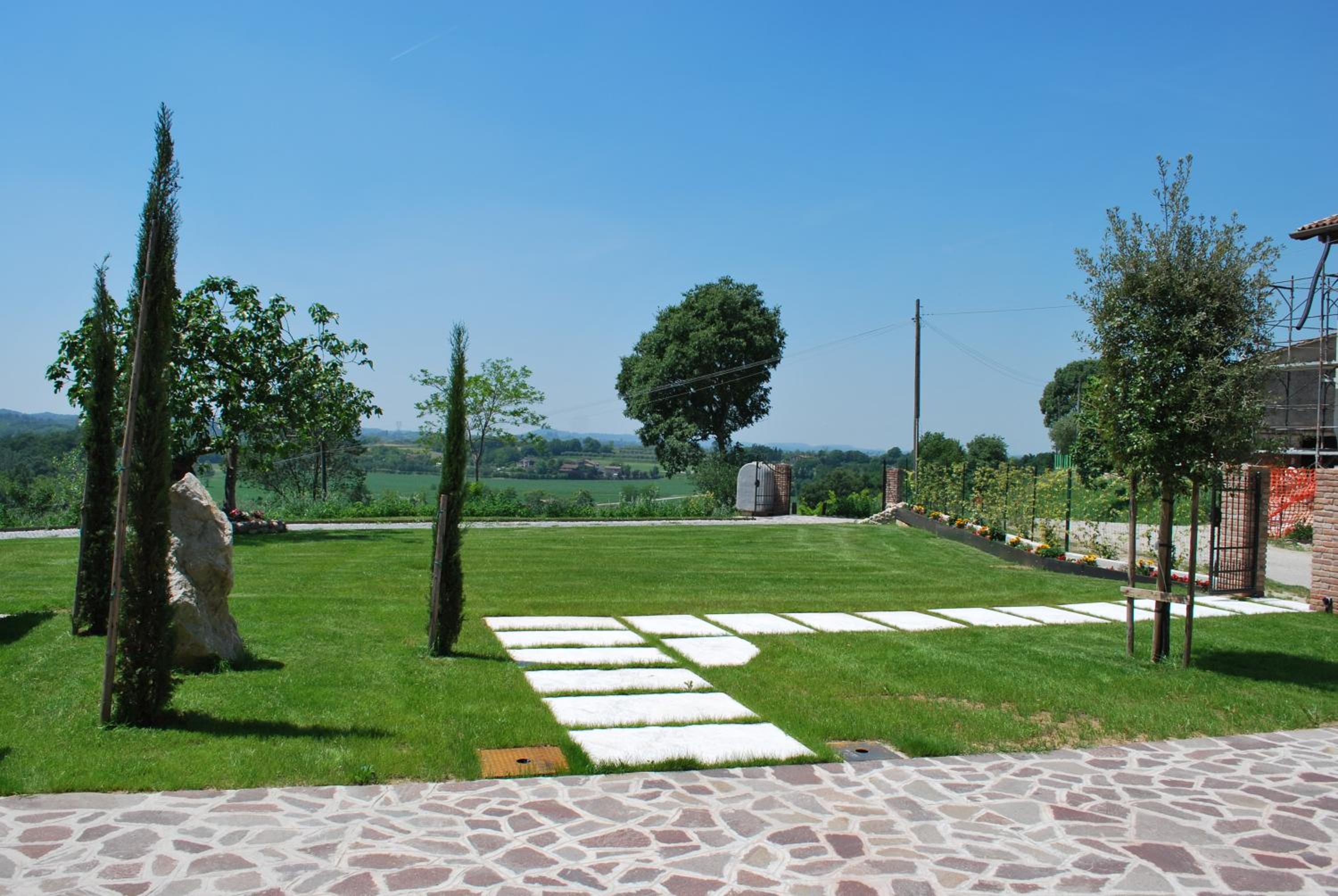 Antico Stemma Corte Meneghella