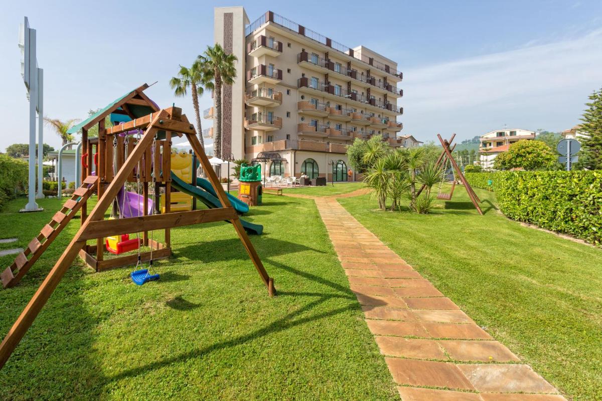 children's play area