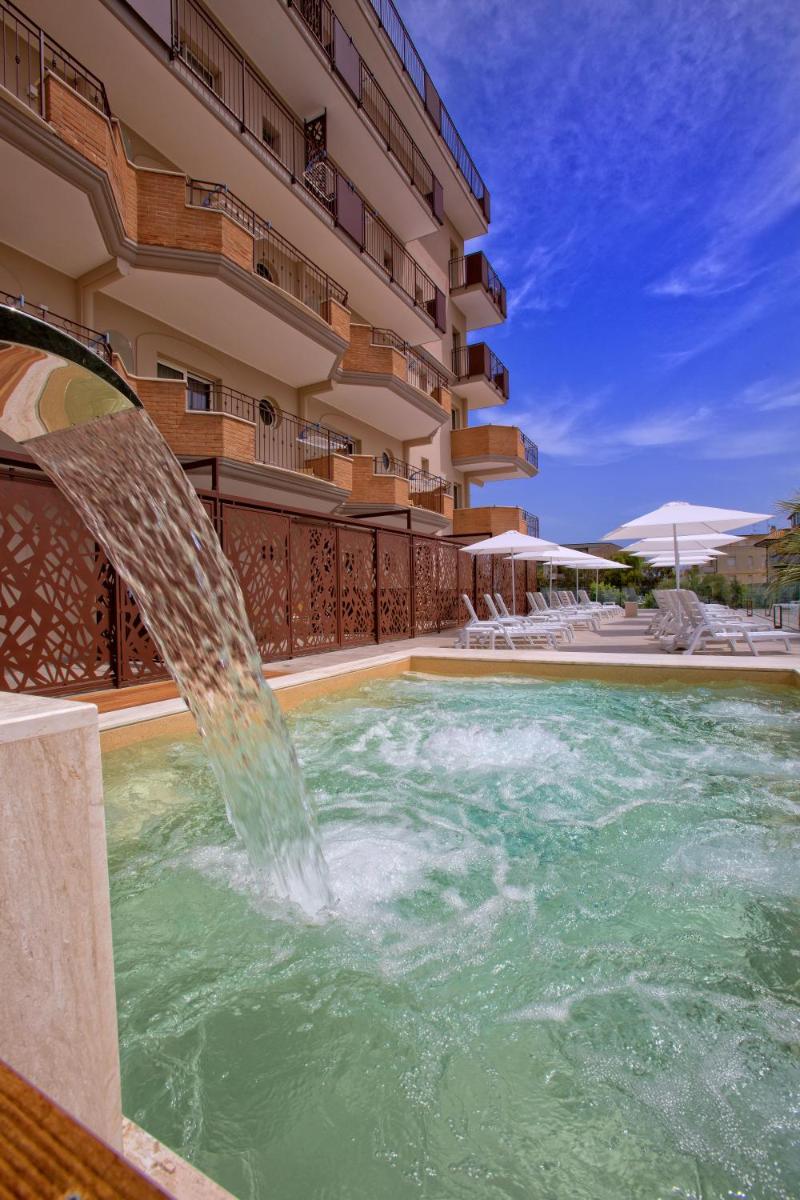 Jacuzzi