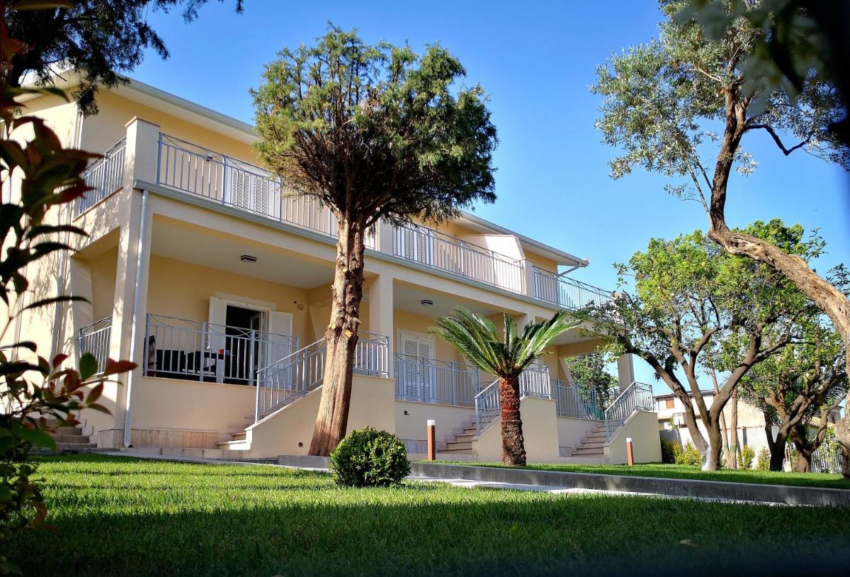 Residence VILLA FIORITA photo 1