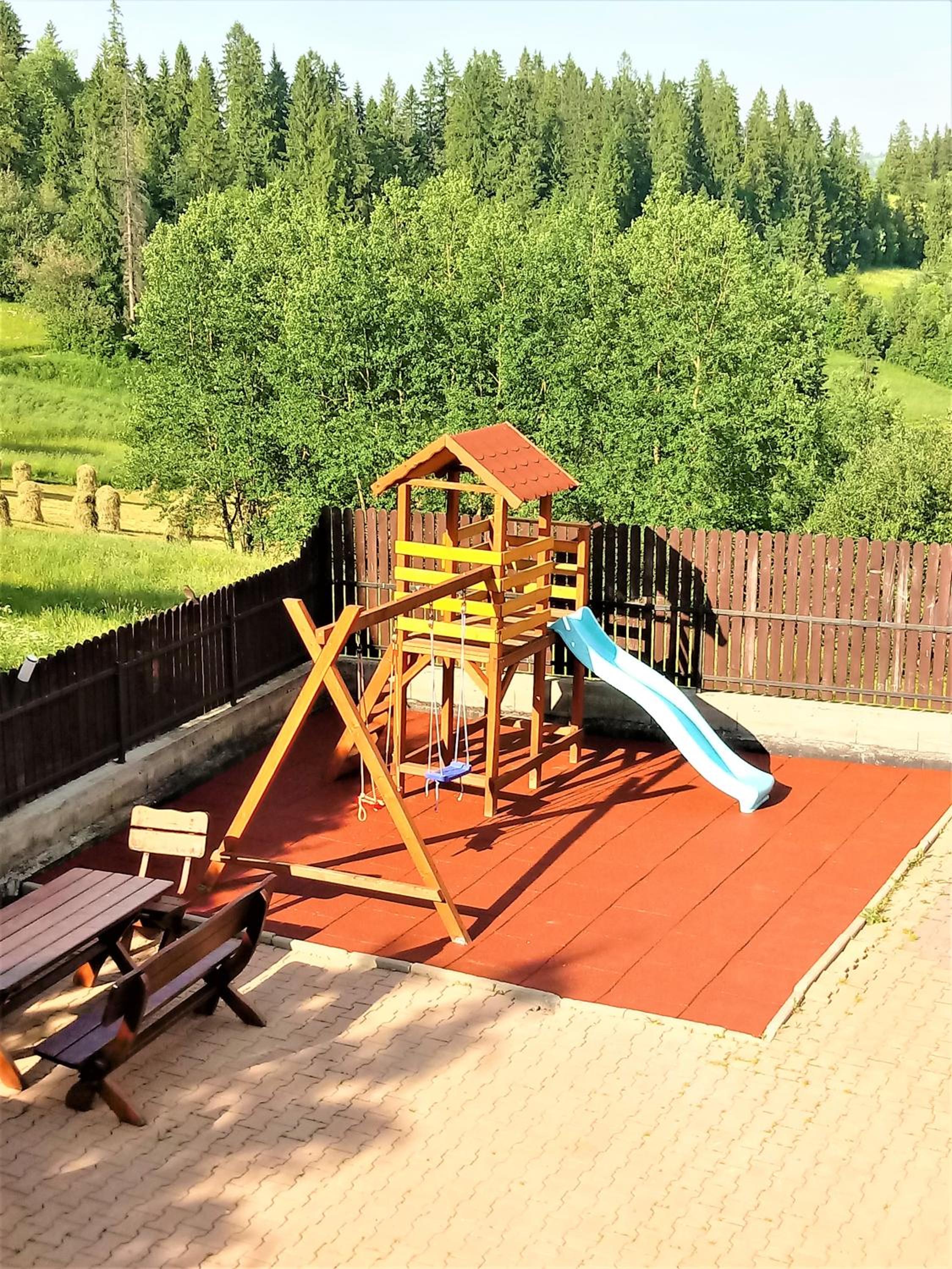 Photo 18