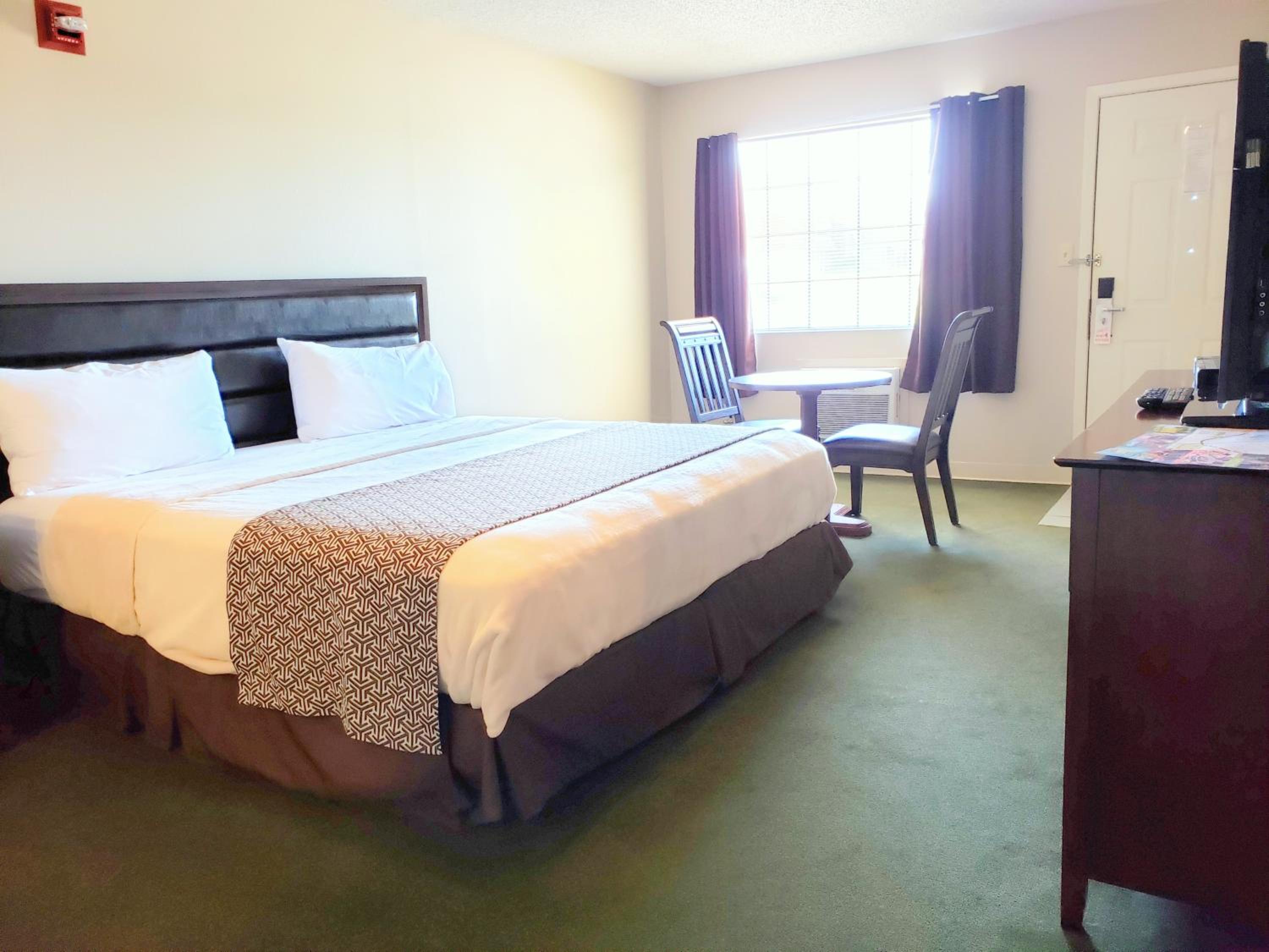 Calhoun Vacations - Motel 103 - Property Image 5