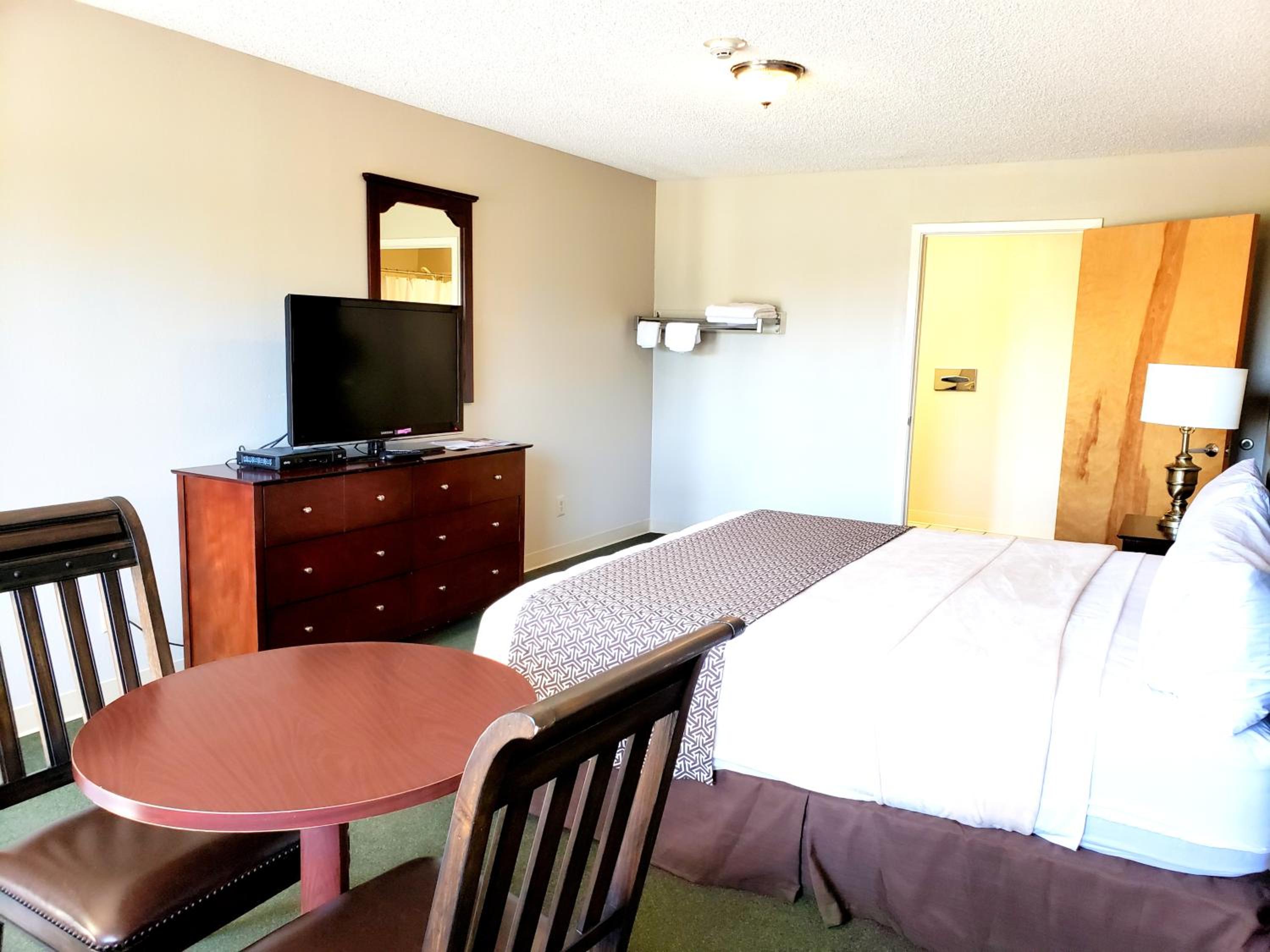 Calhoun Vacations - Motel 103 - Property Image 11