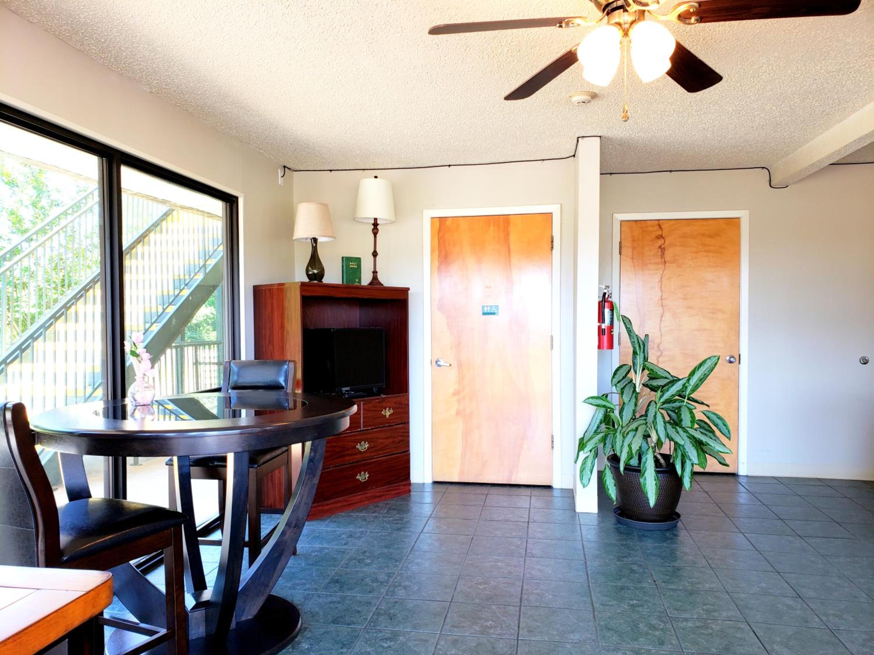 Ruston Vacations - Motel 103 - Property Image 5