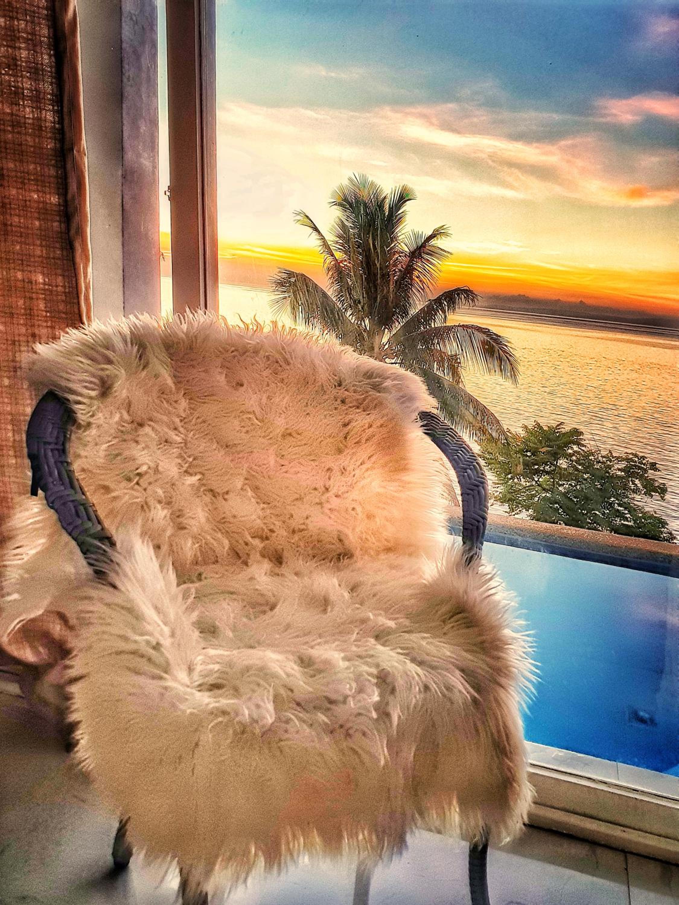 Bintana Sa Paraiso