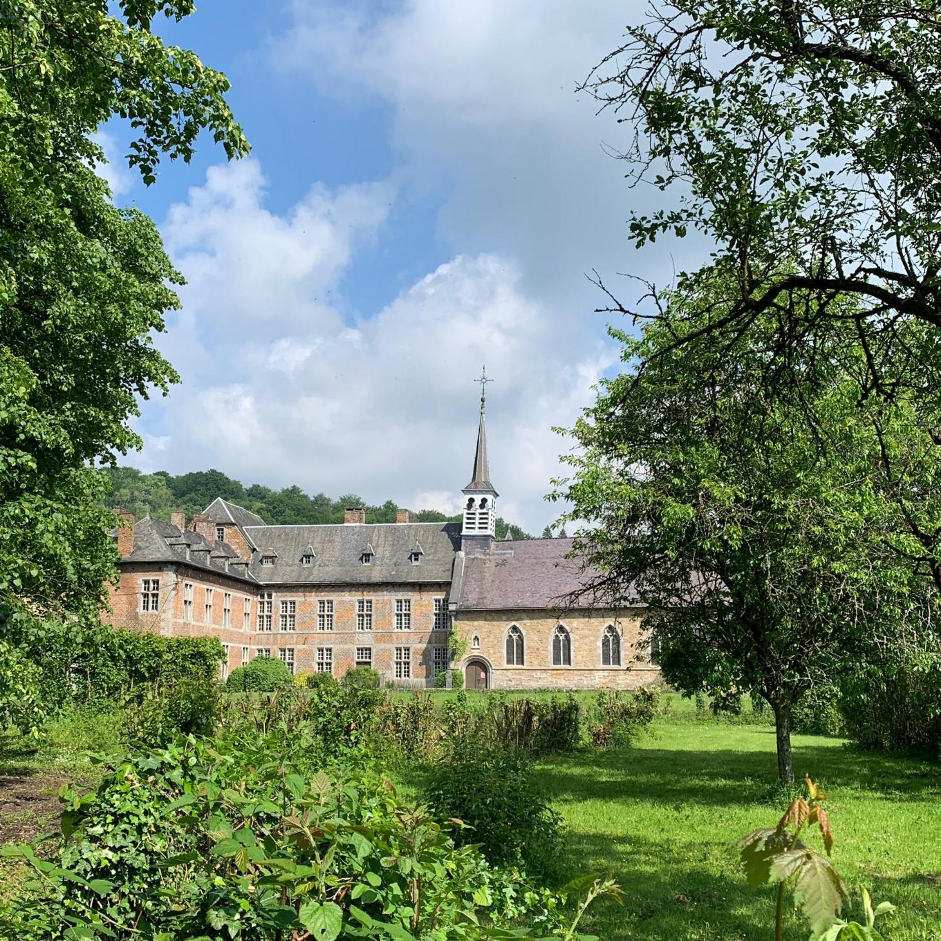 La Porterie de l’Abbaye de Marche les Dames