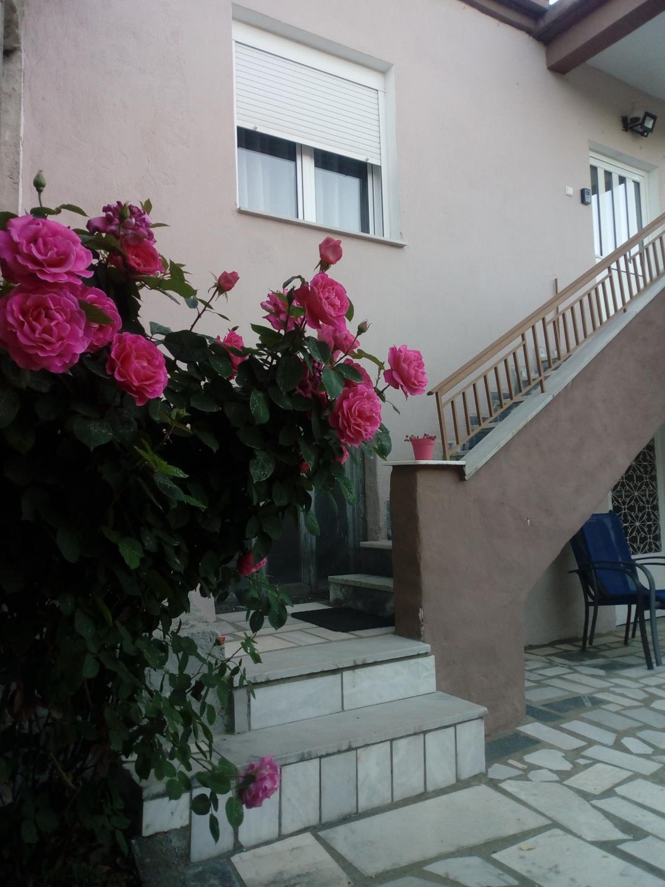 Meteora quiet house
