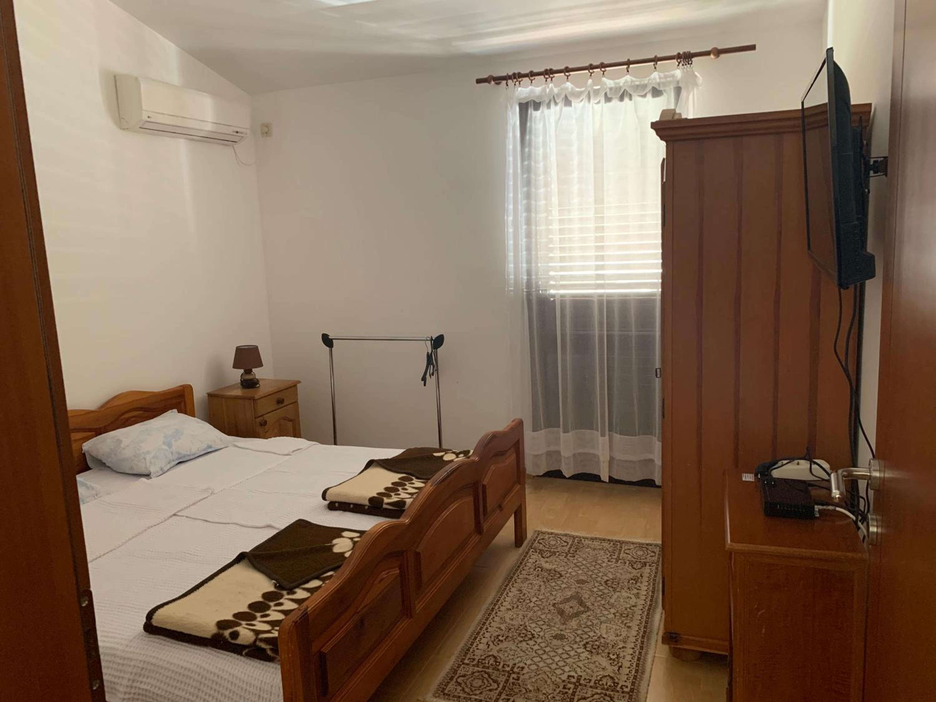 Apartments Zvicer - Milica