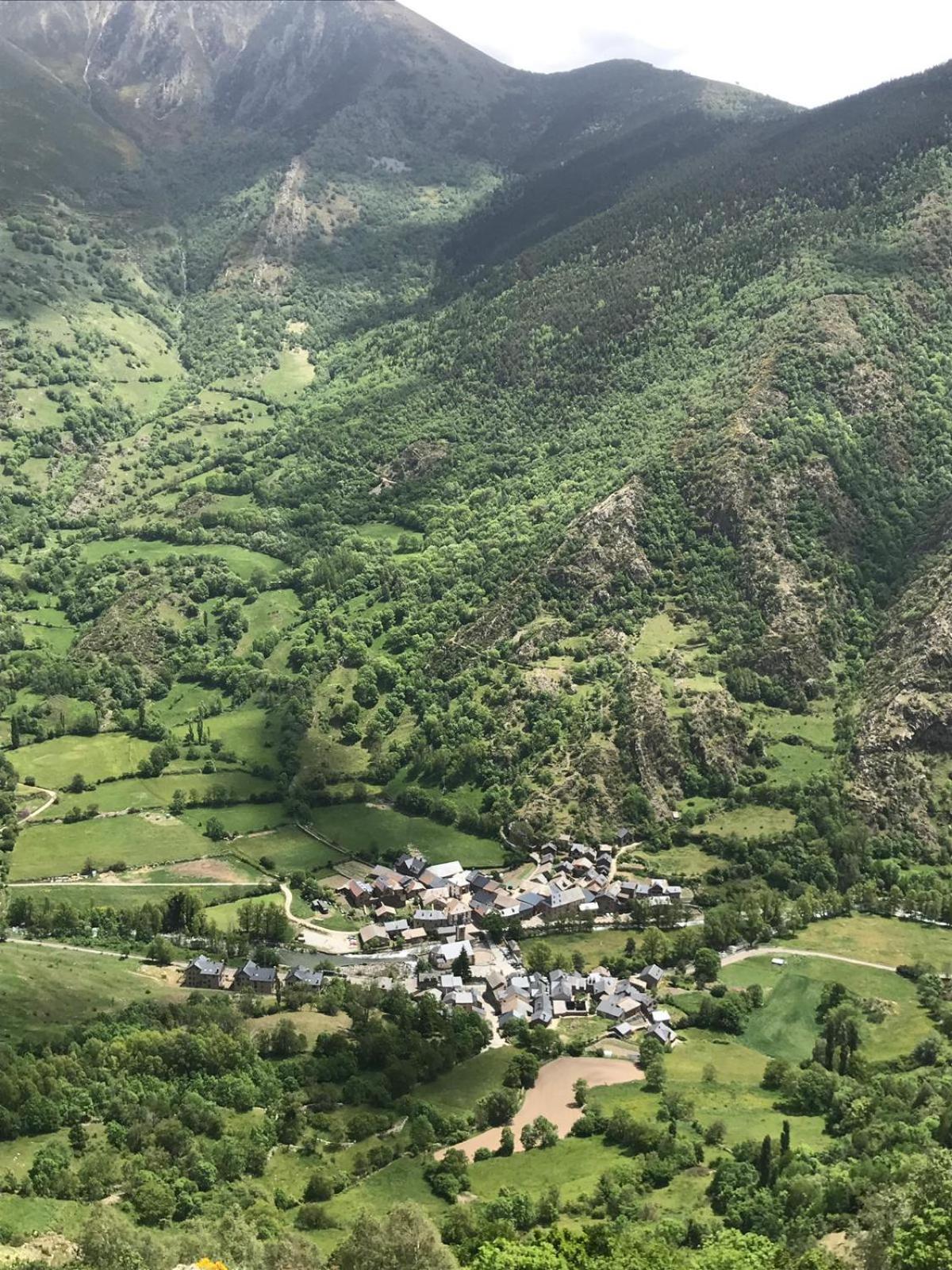 Acogedora casita en el Pallars view 2
