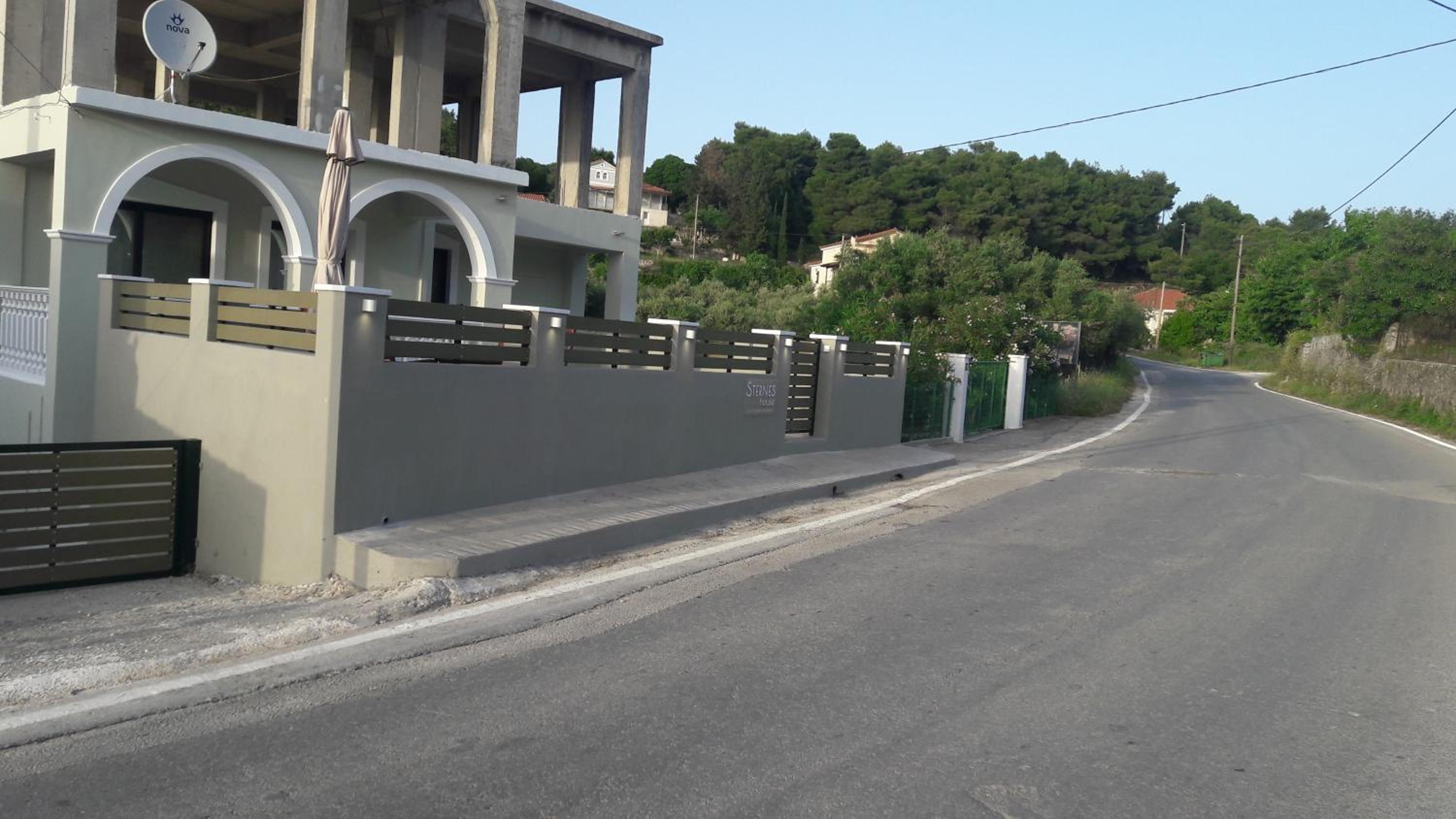 STERNES house