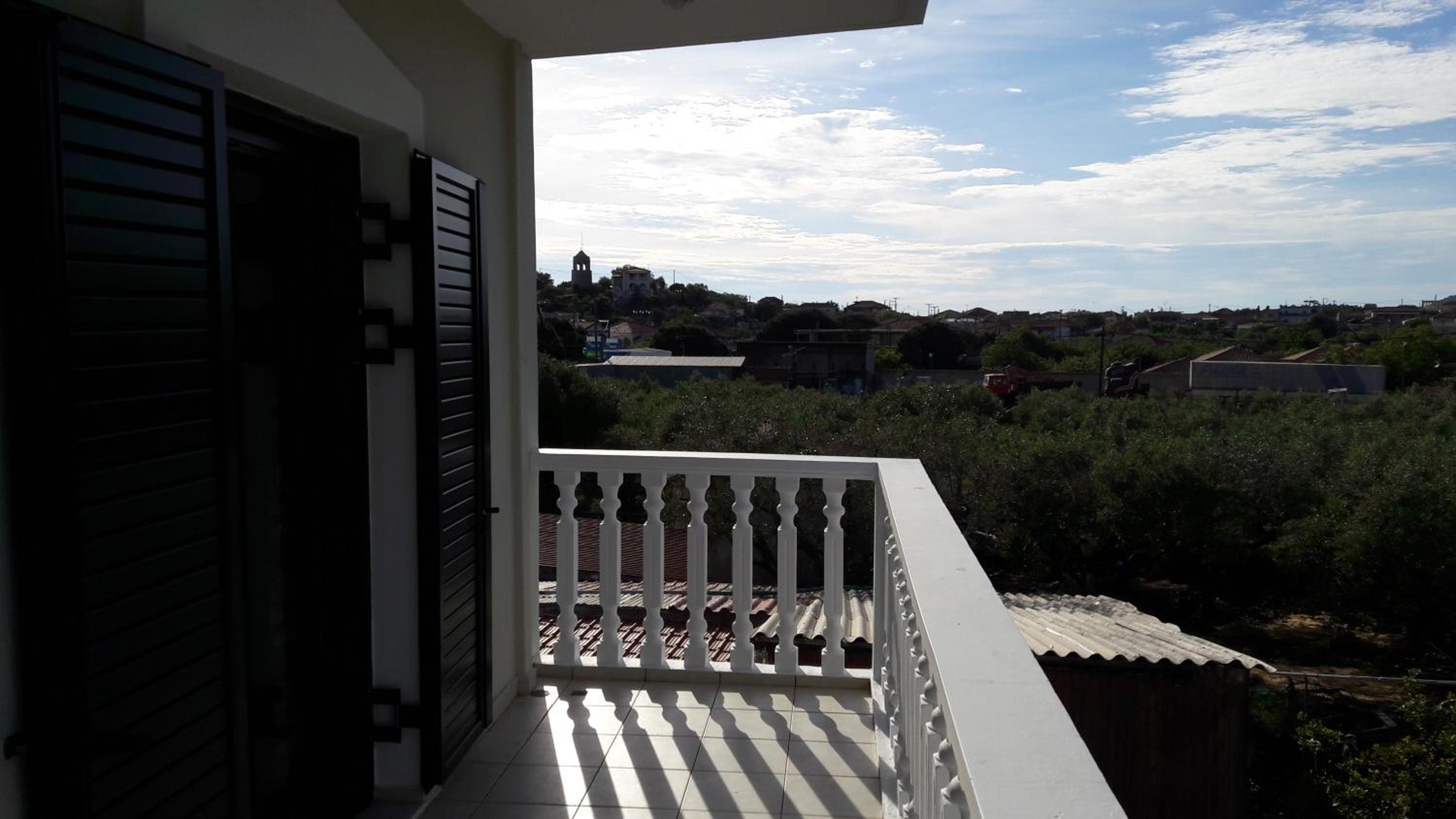 STERNES house