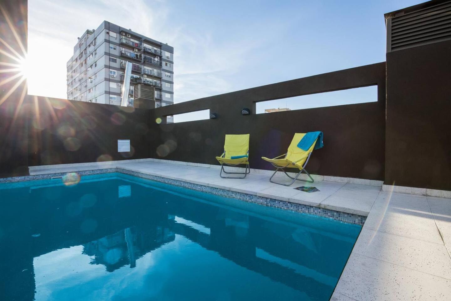 Nuevo, calido y luminoso Studio con Piscina!