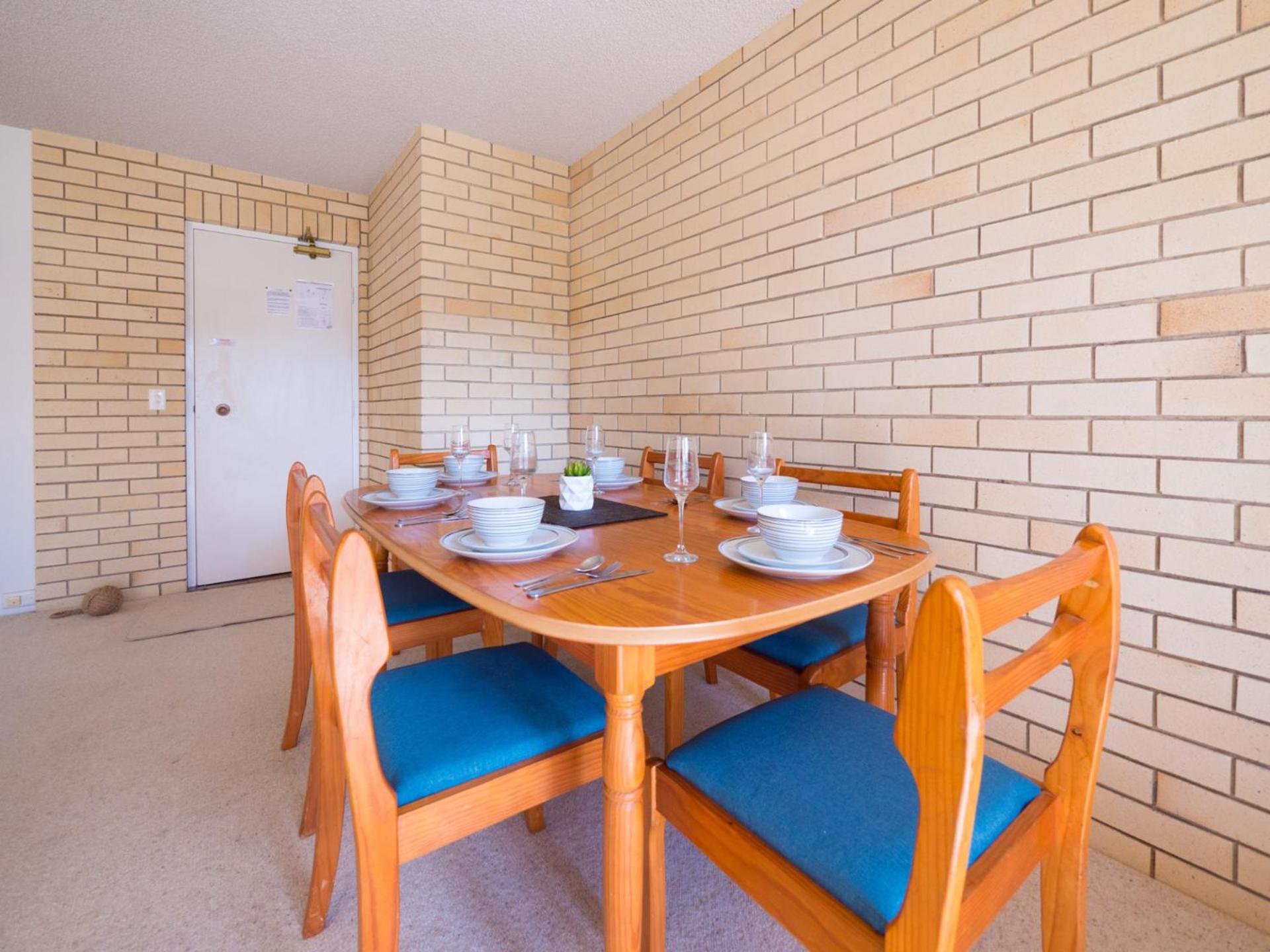 Caloundra Vacations - Golden Shores Unit 3 21 Landsborough Parade - Property Image 13