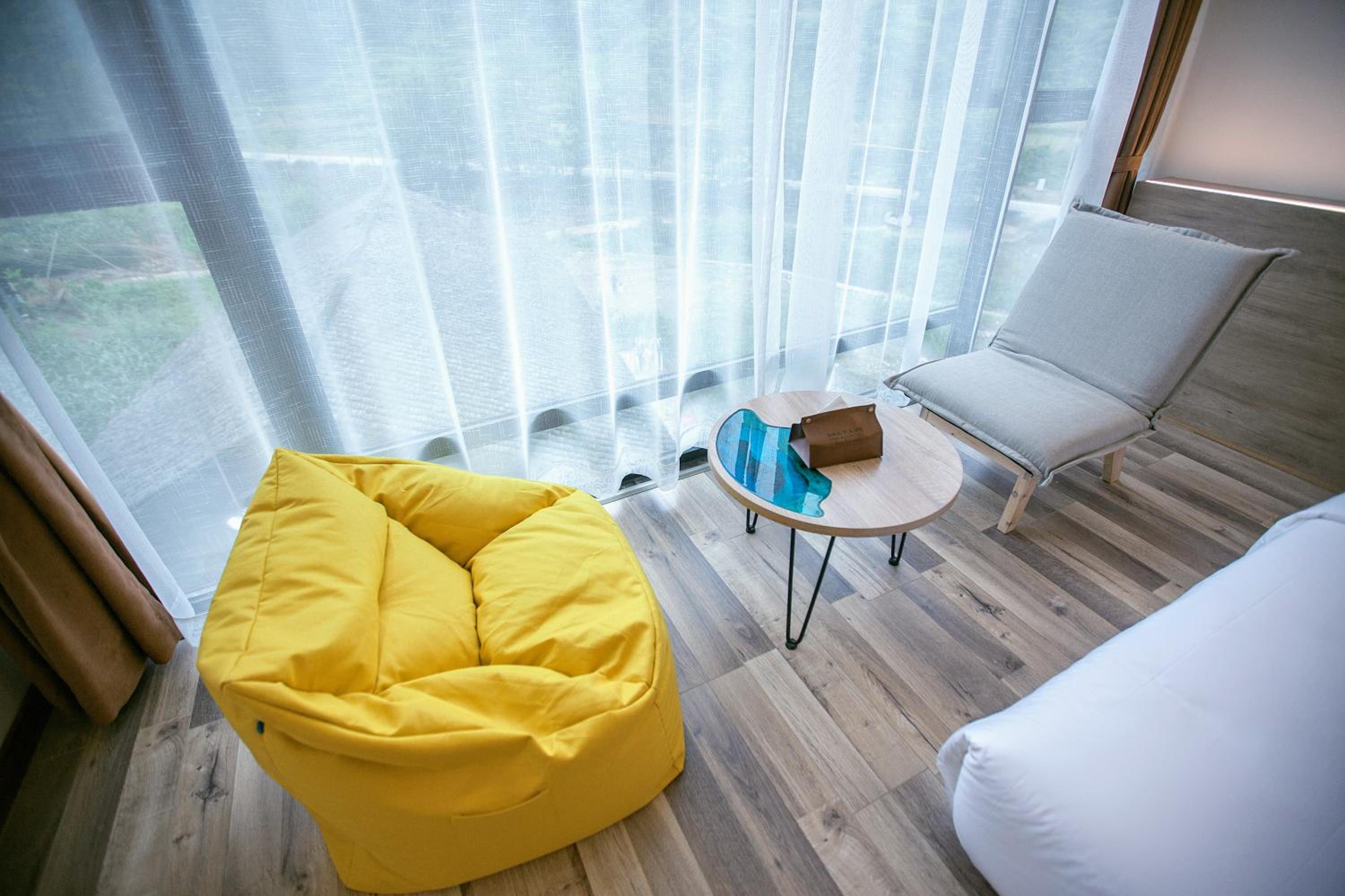 Whispering Mountains Boutique Hotel