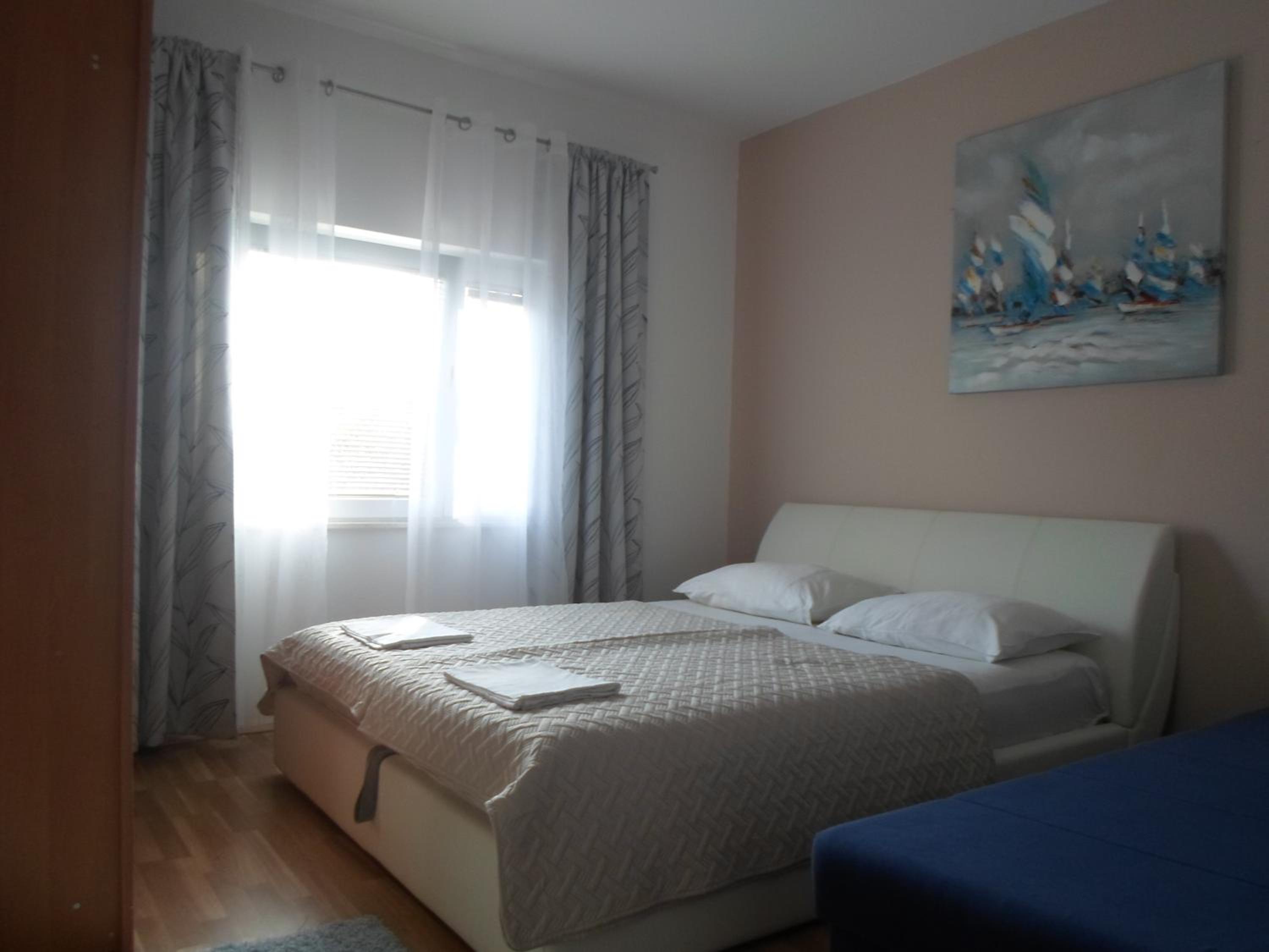 Apartments Golić