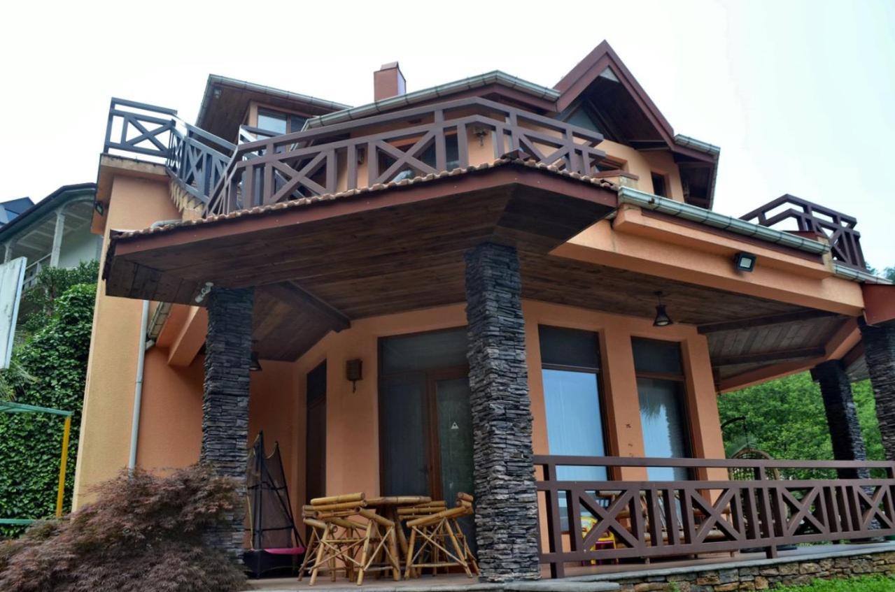 Kvariati Villa, Sea & Mountains view 3