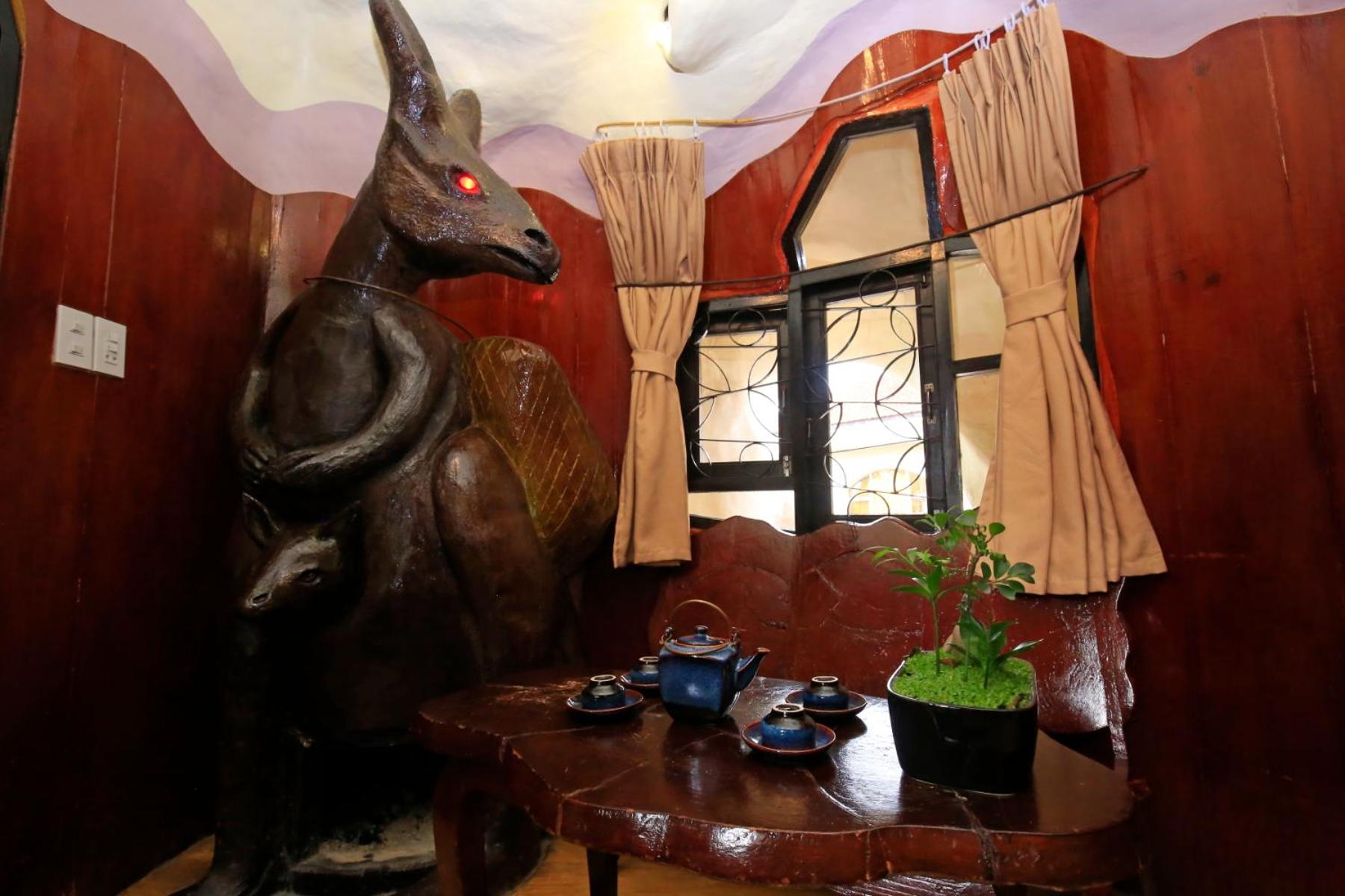 Crazy House