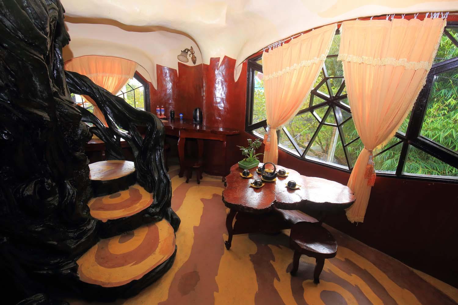 Crazy House