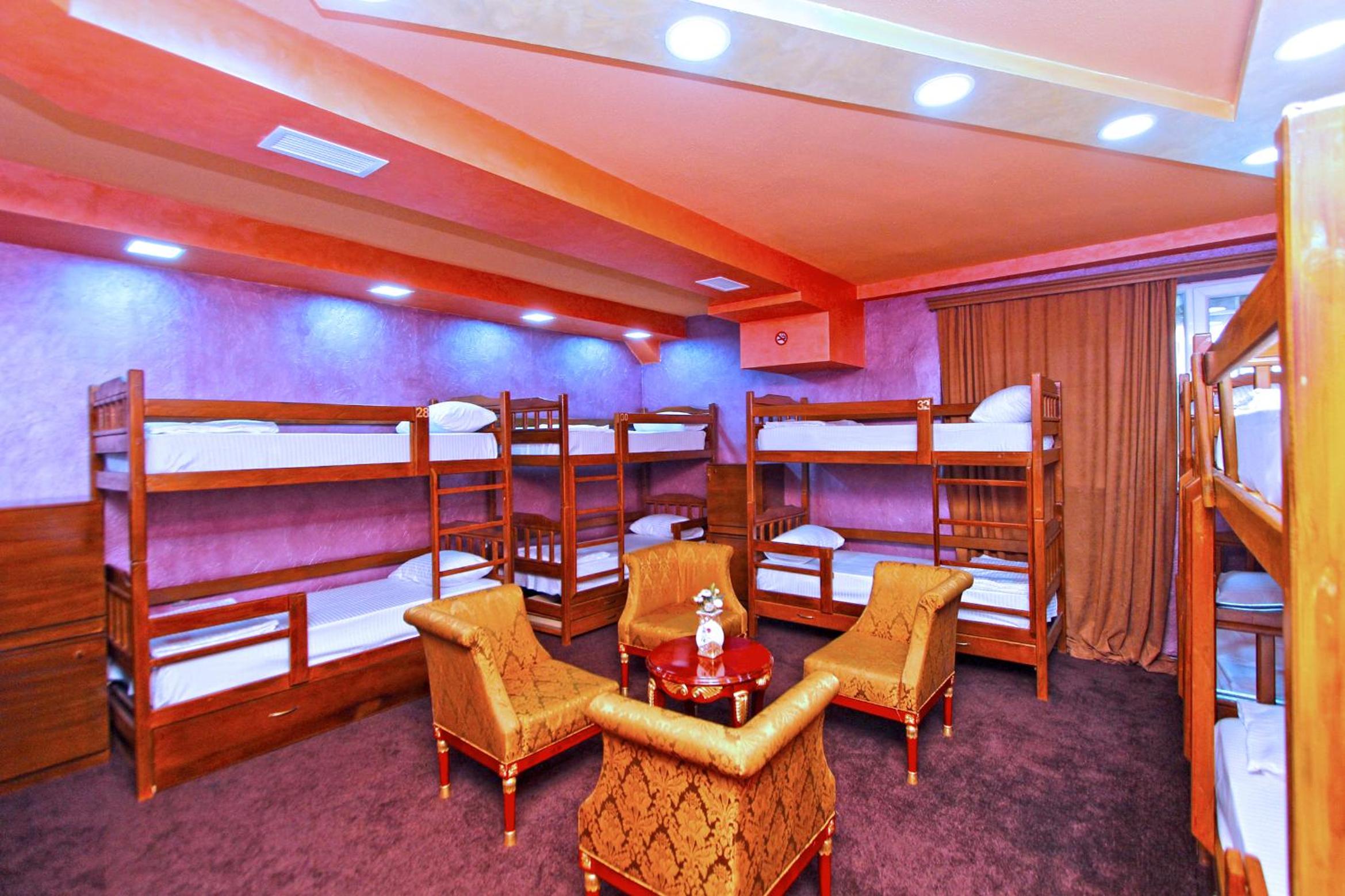 HOTEL N1